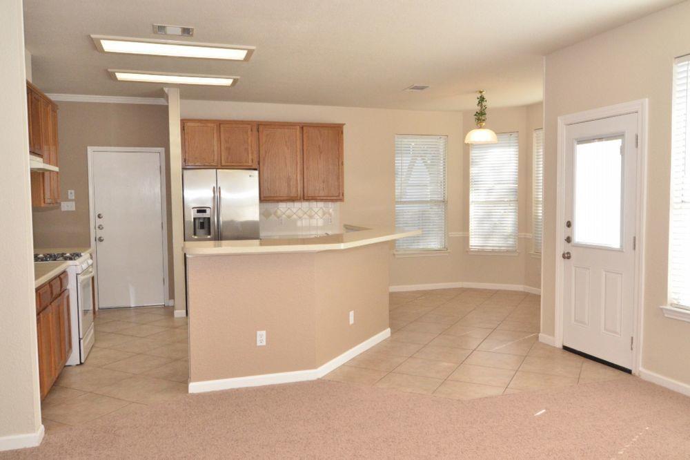 9405 Lightwood Loop, Austin, TX 78748