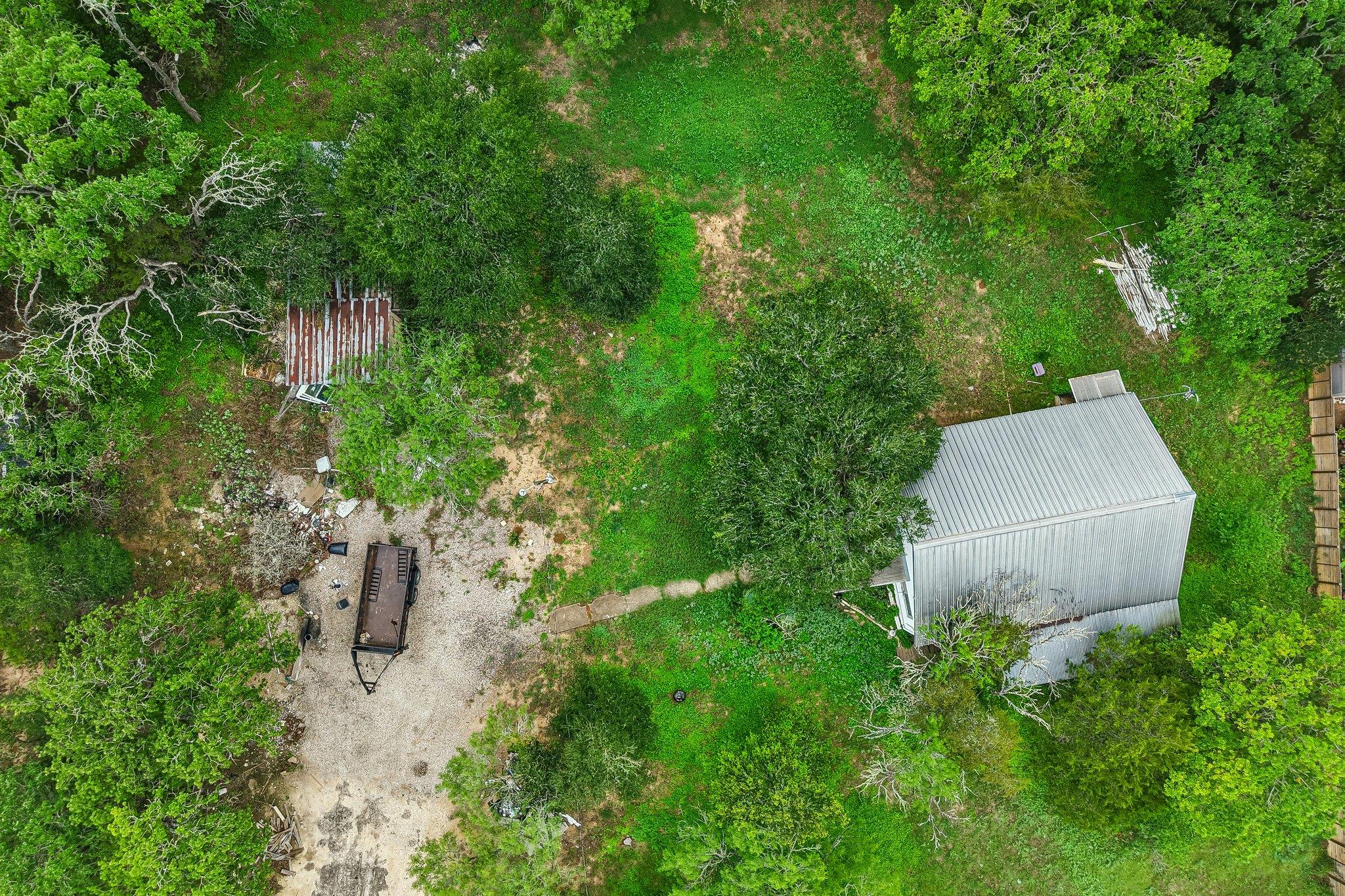 116 Hart Ln, Cedar Creek, TX 78612