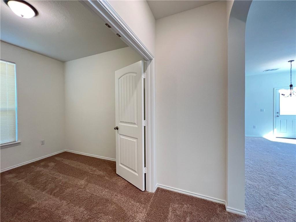 6409 Wagon Spring St, Del Valle, TX 78617