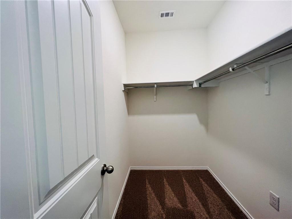 6409 Wagon Spring St, Del Valle, TX 78617