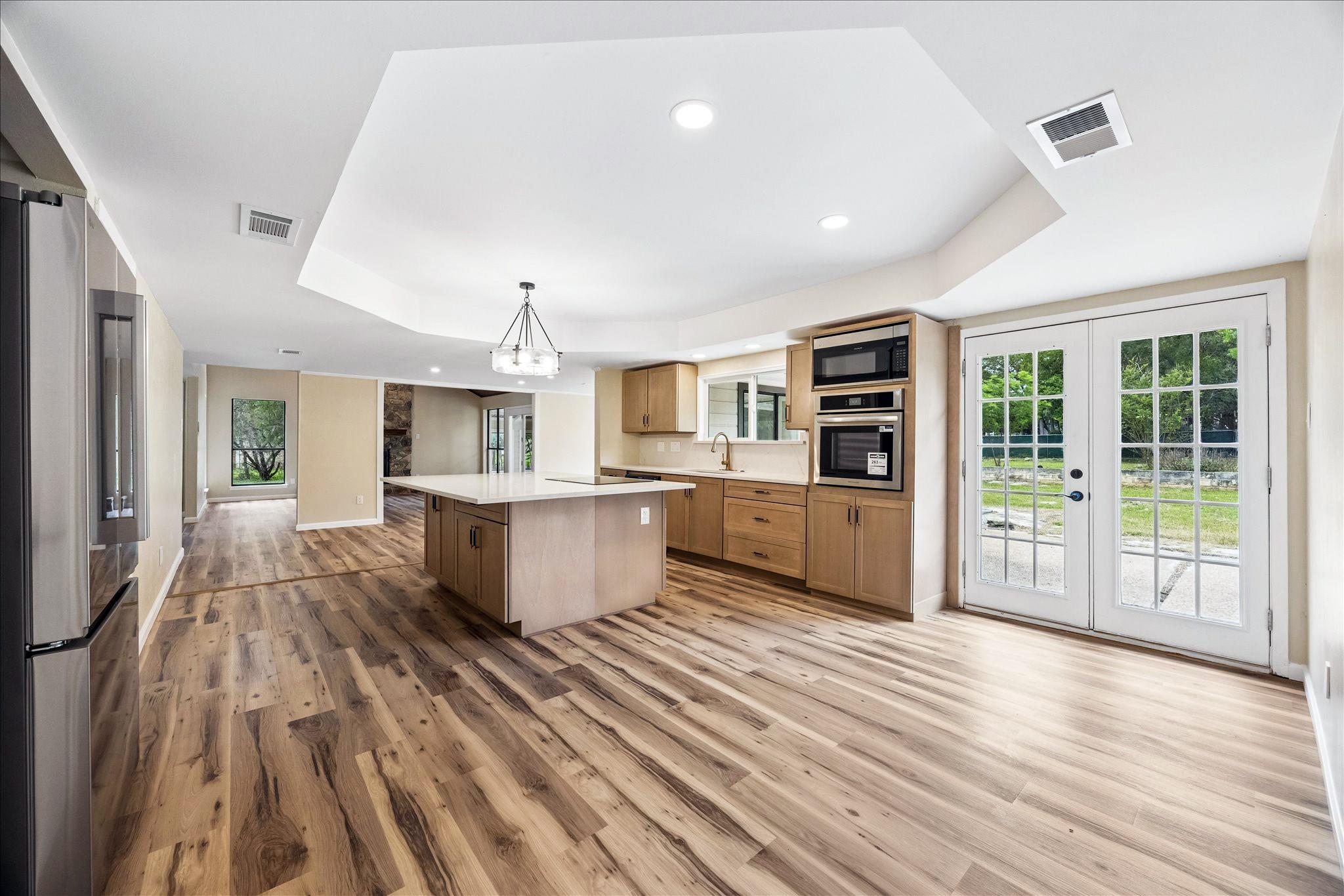 50 Palmer Ln, Wimberley, TX 78676