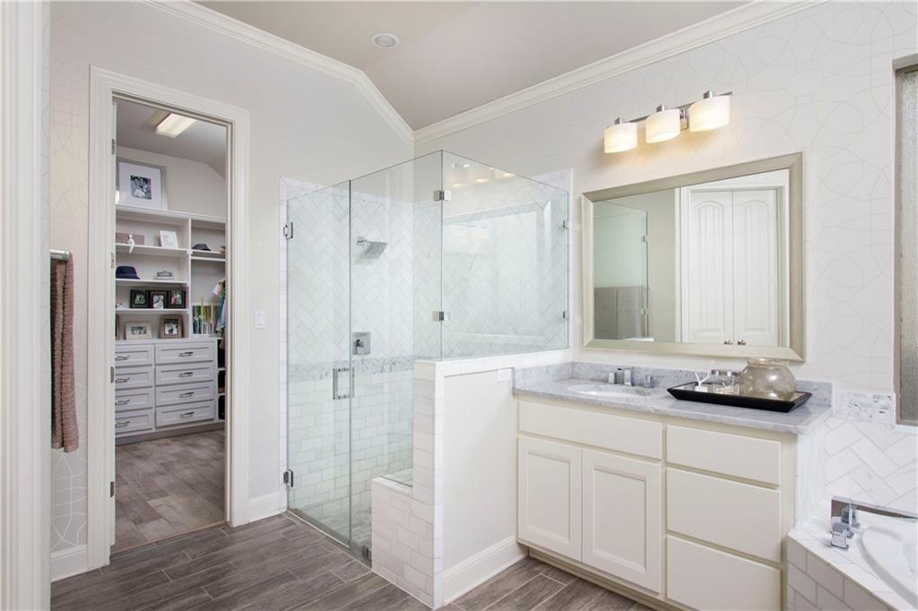 4100 Vinalopo Dr, Austin, TX 78738