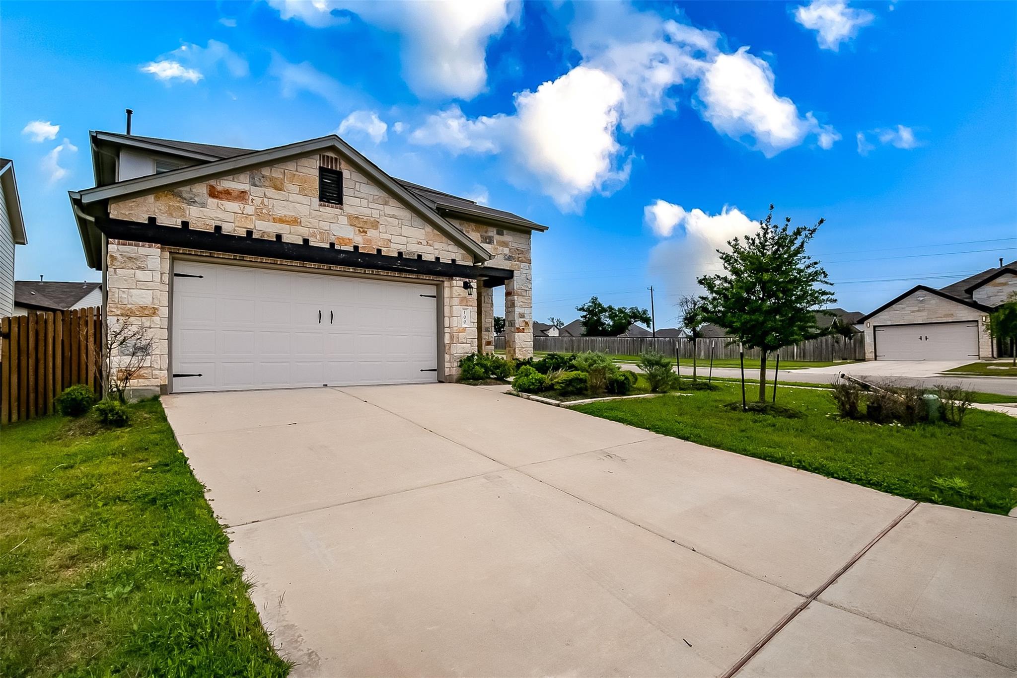100 Earl Keen St, Leander, TX 78641