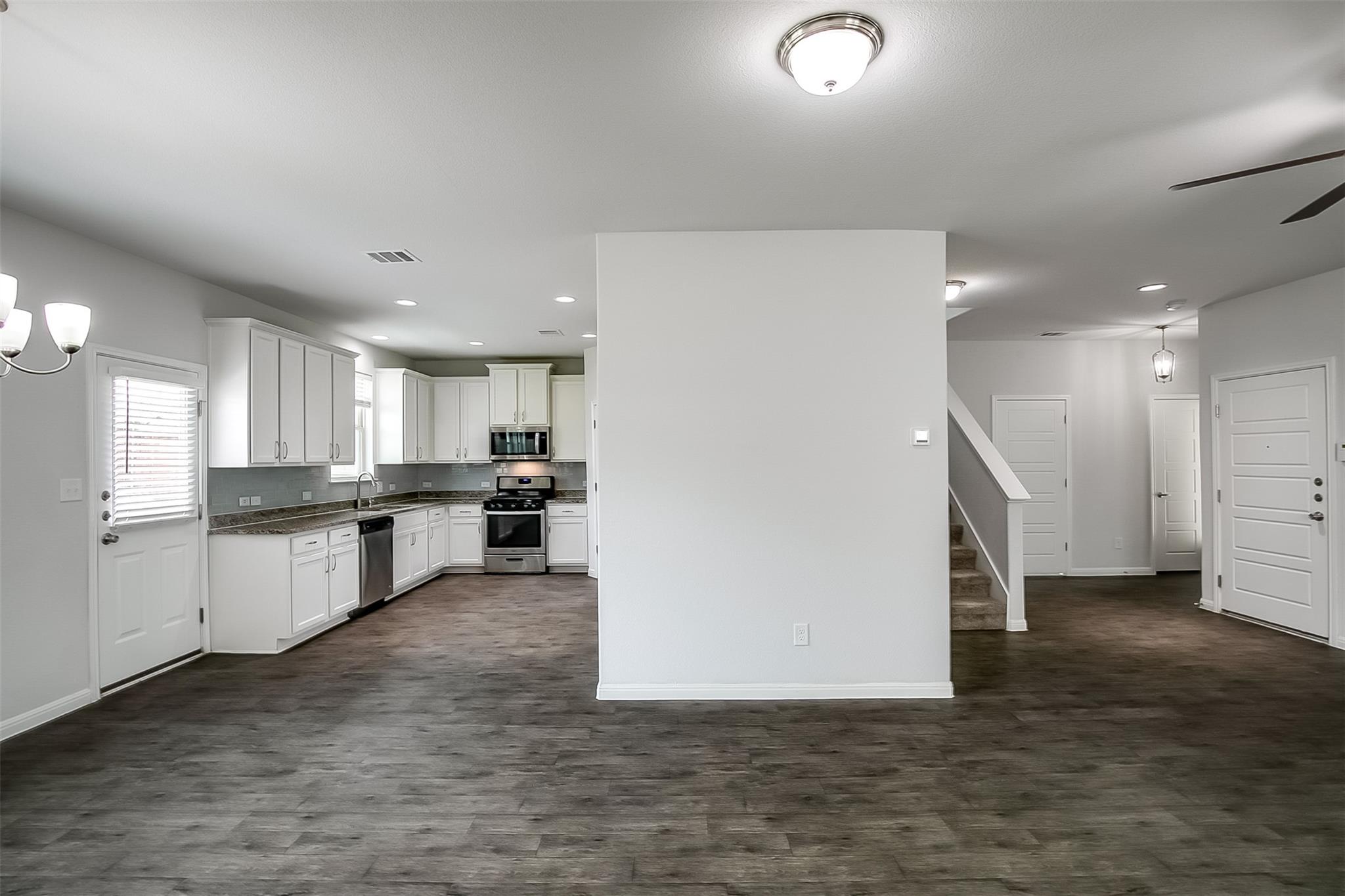 100 Earl Keen St, Leander, TX 78641
