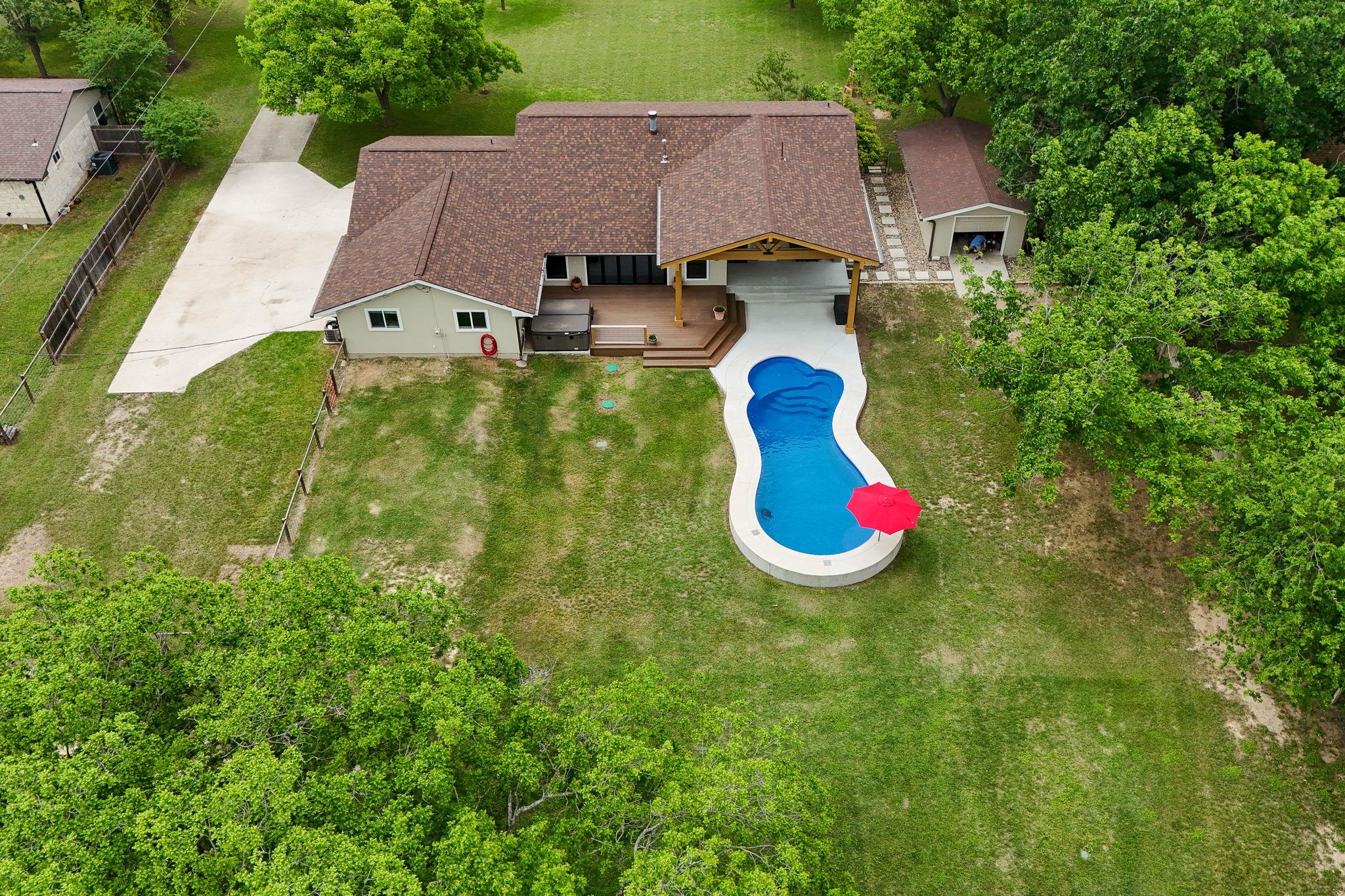 1007 S Gabriel Dr, Leander, TX 78641
