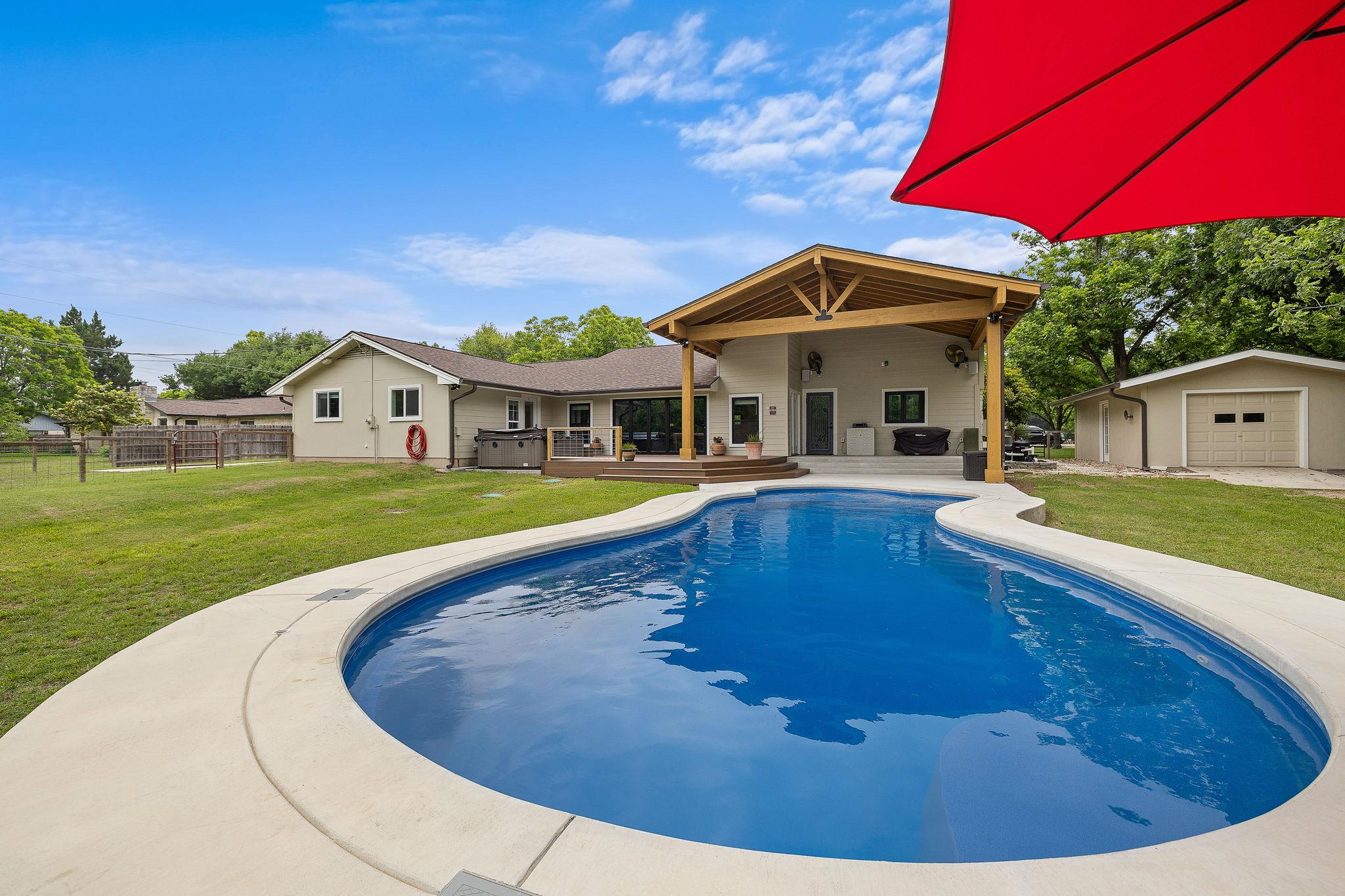 1007 S Gabriel Dr, Leander, TX 78641