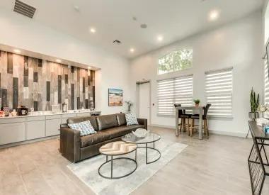 901 Fm 517 Rd W # 207, Dickinson, TX 77539