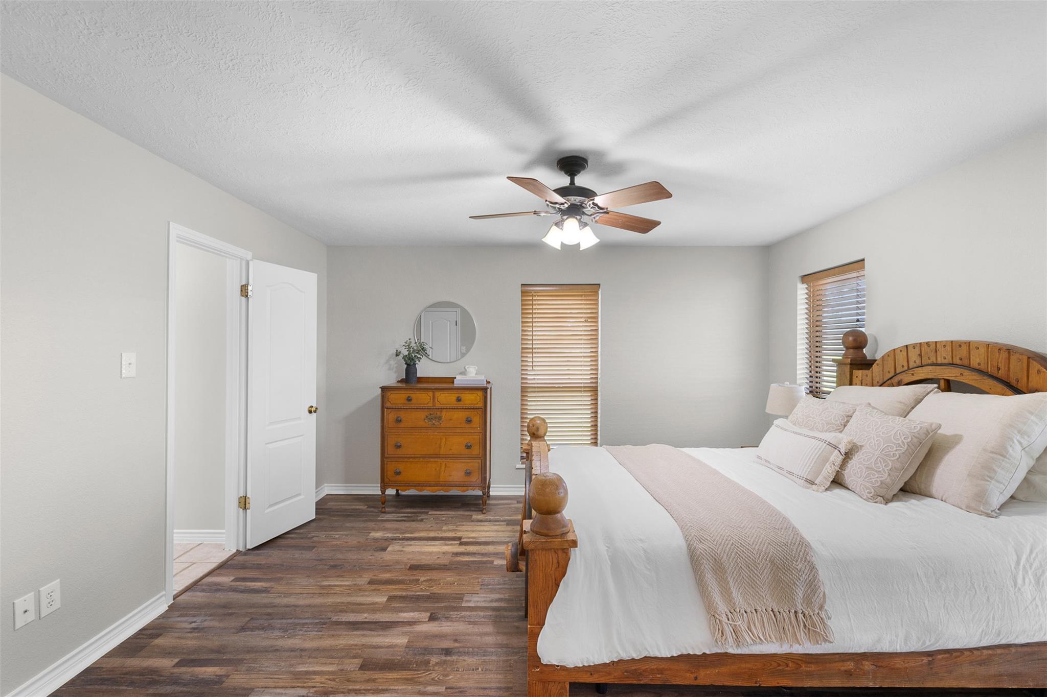 1016 County Road 306, Rockdale, TX 76567