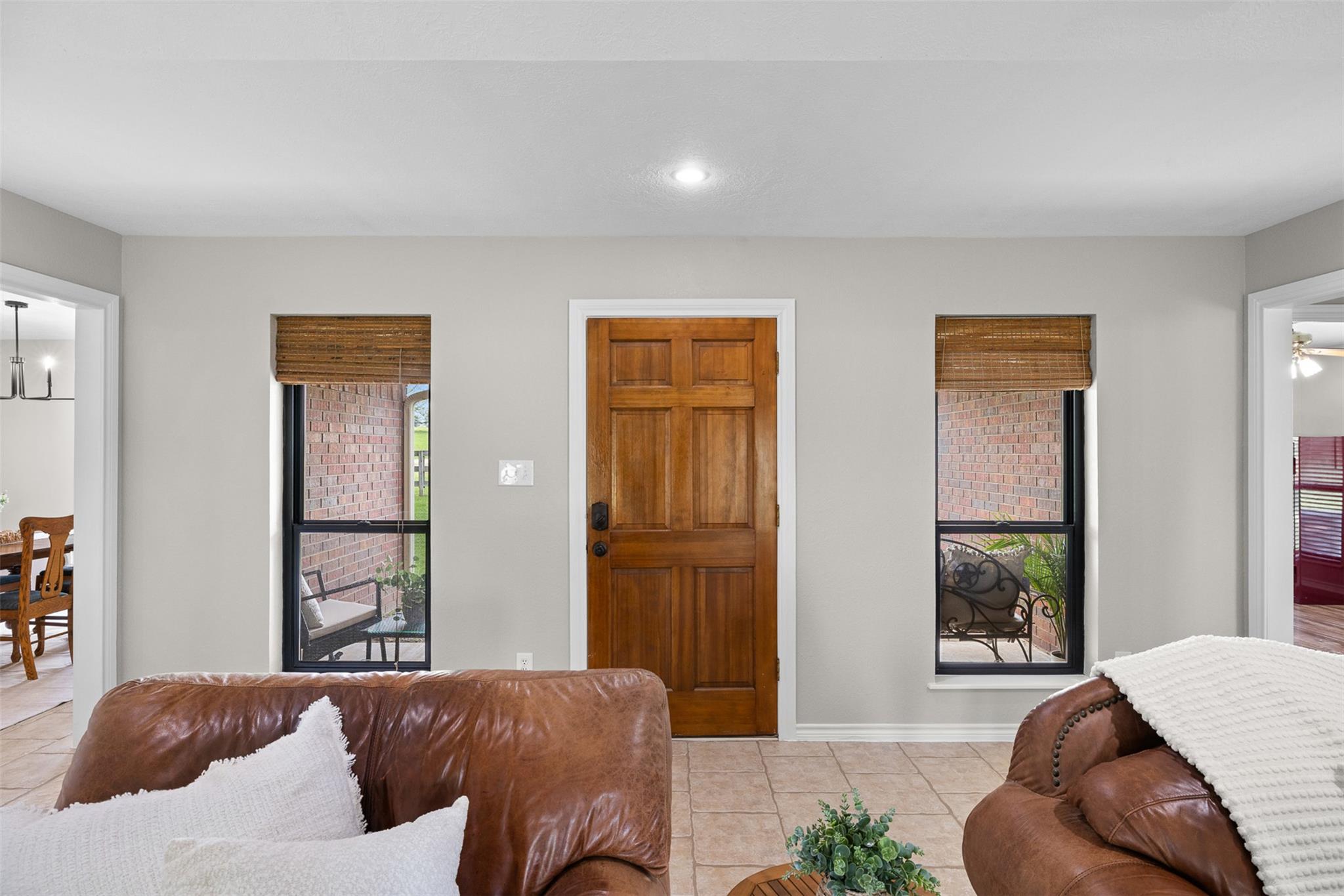 1016 County Road 306, Rockdale, TX 76567