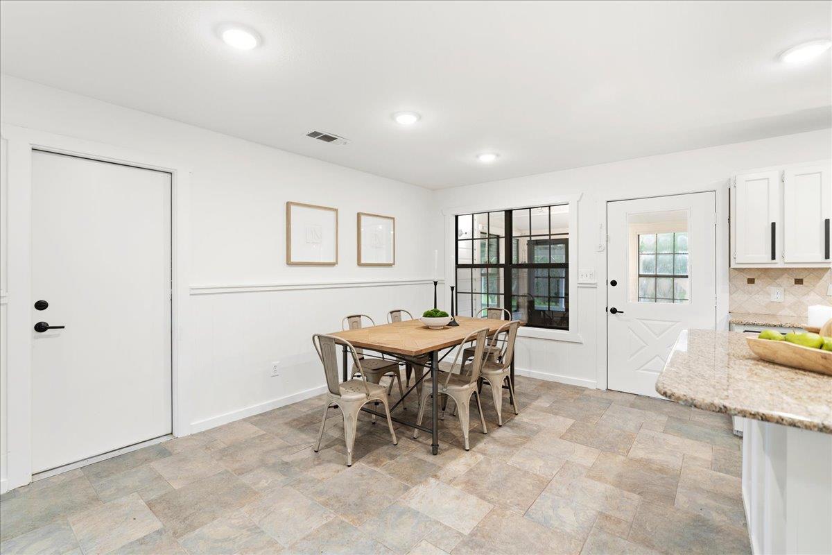 1401 Avenida Serena, Marble Falls, TX 78654