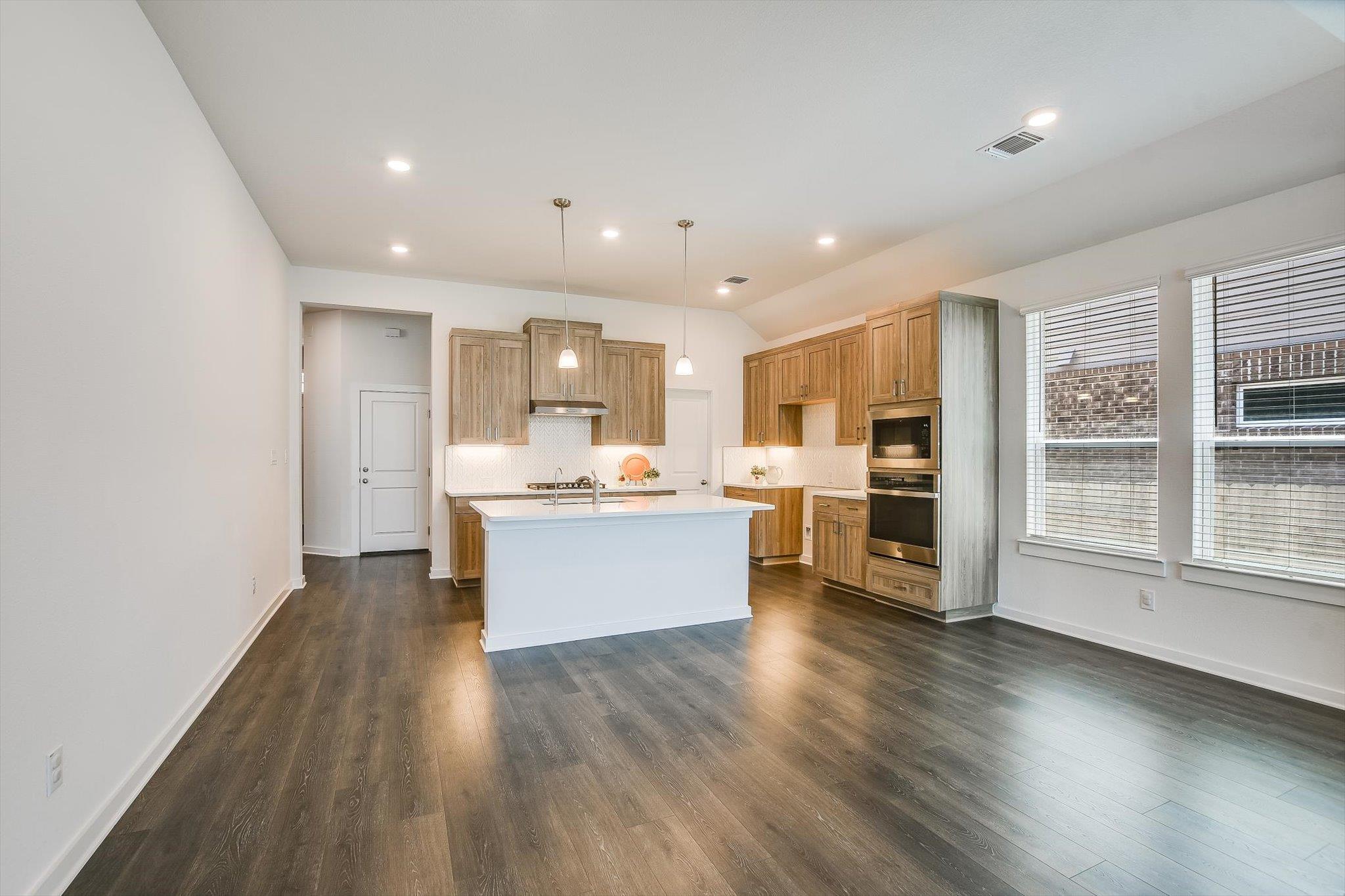 205 Wingstem Way, Georgetown, TX 78633
