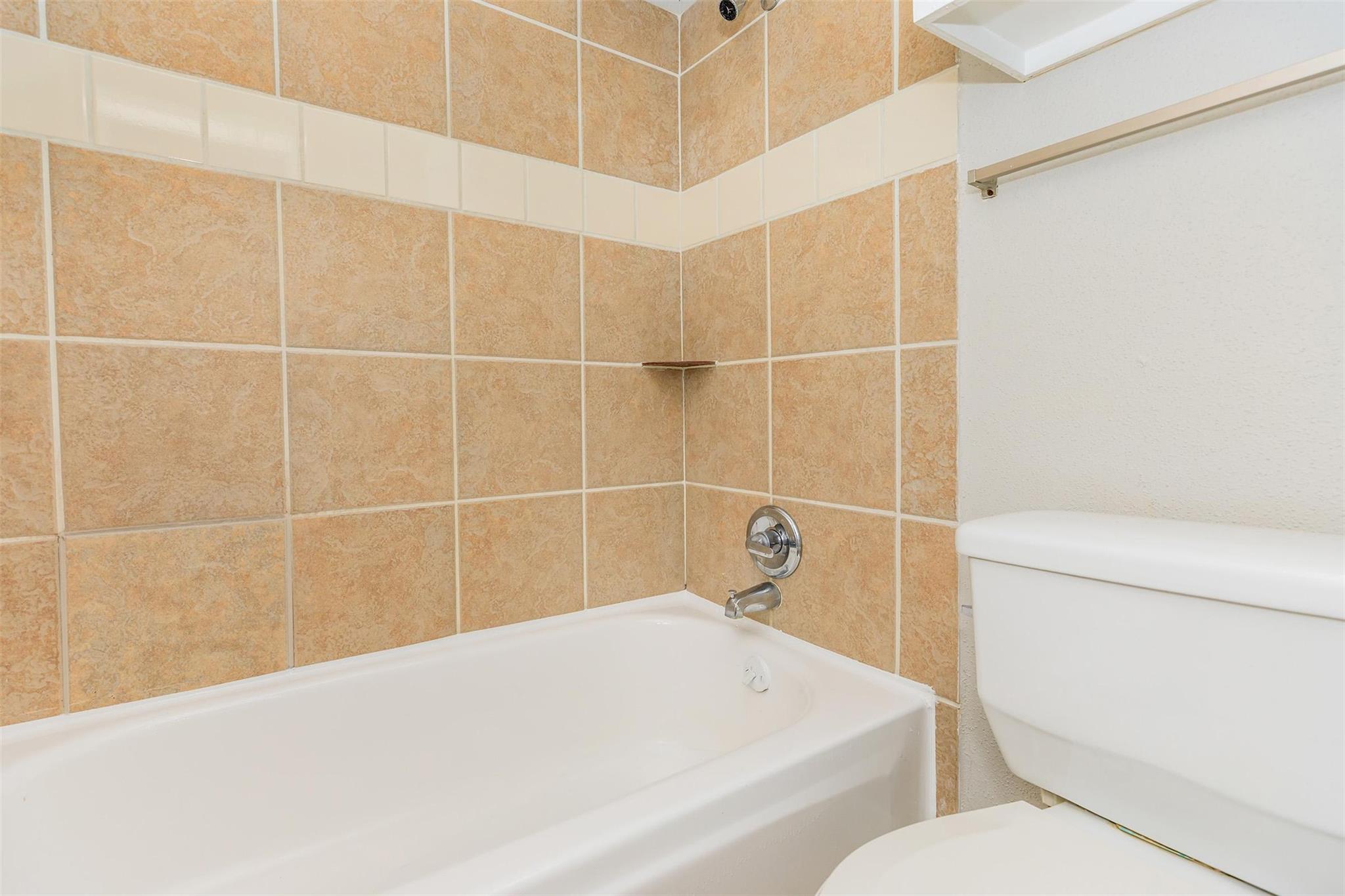 10301 Sandpiper Dr # 20-234, Houston, TX 77096