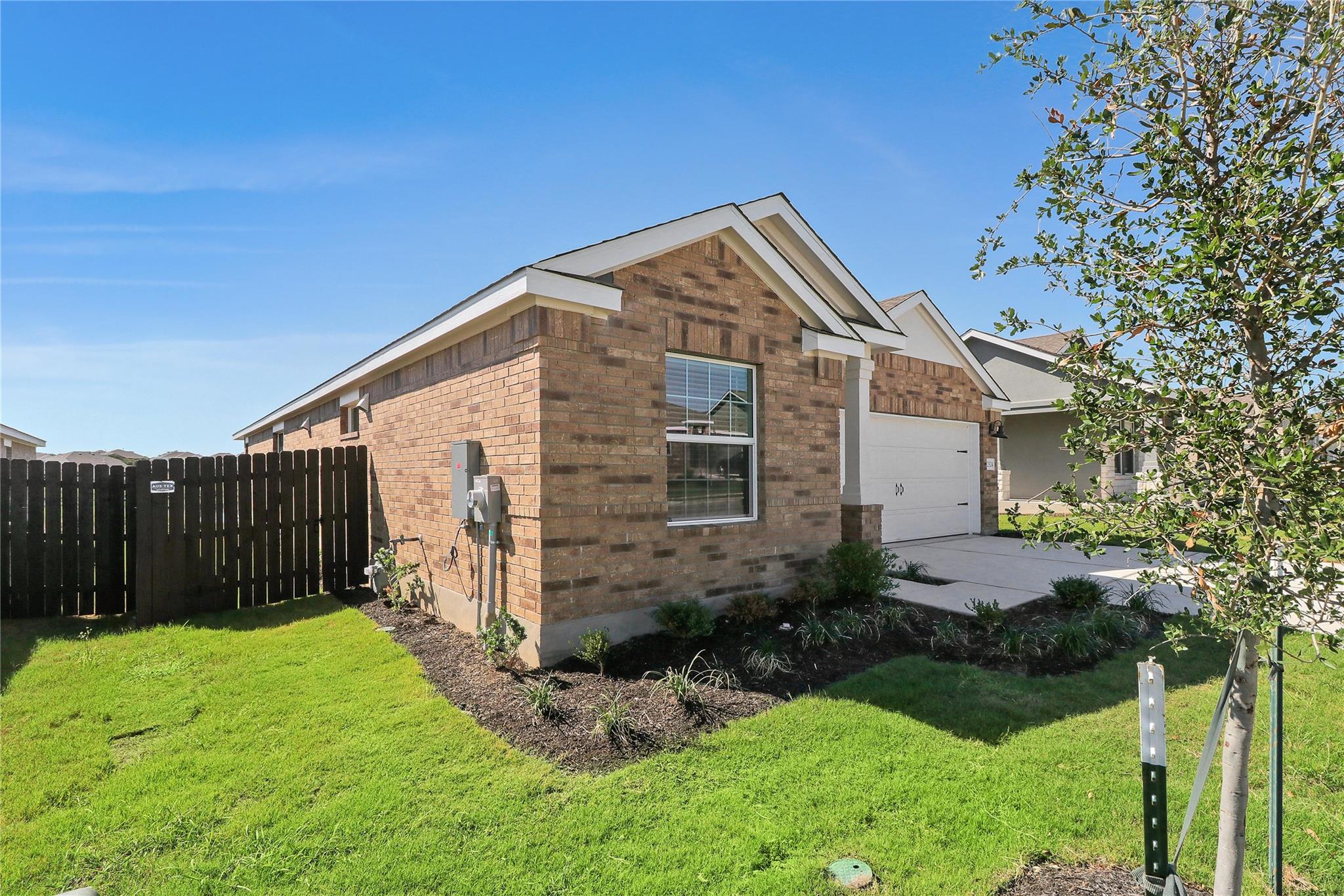2524 Four Waters Loop, Georgetown, TX 78628
