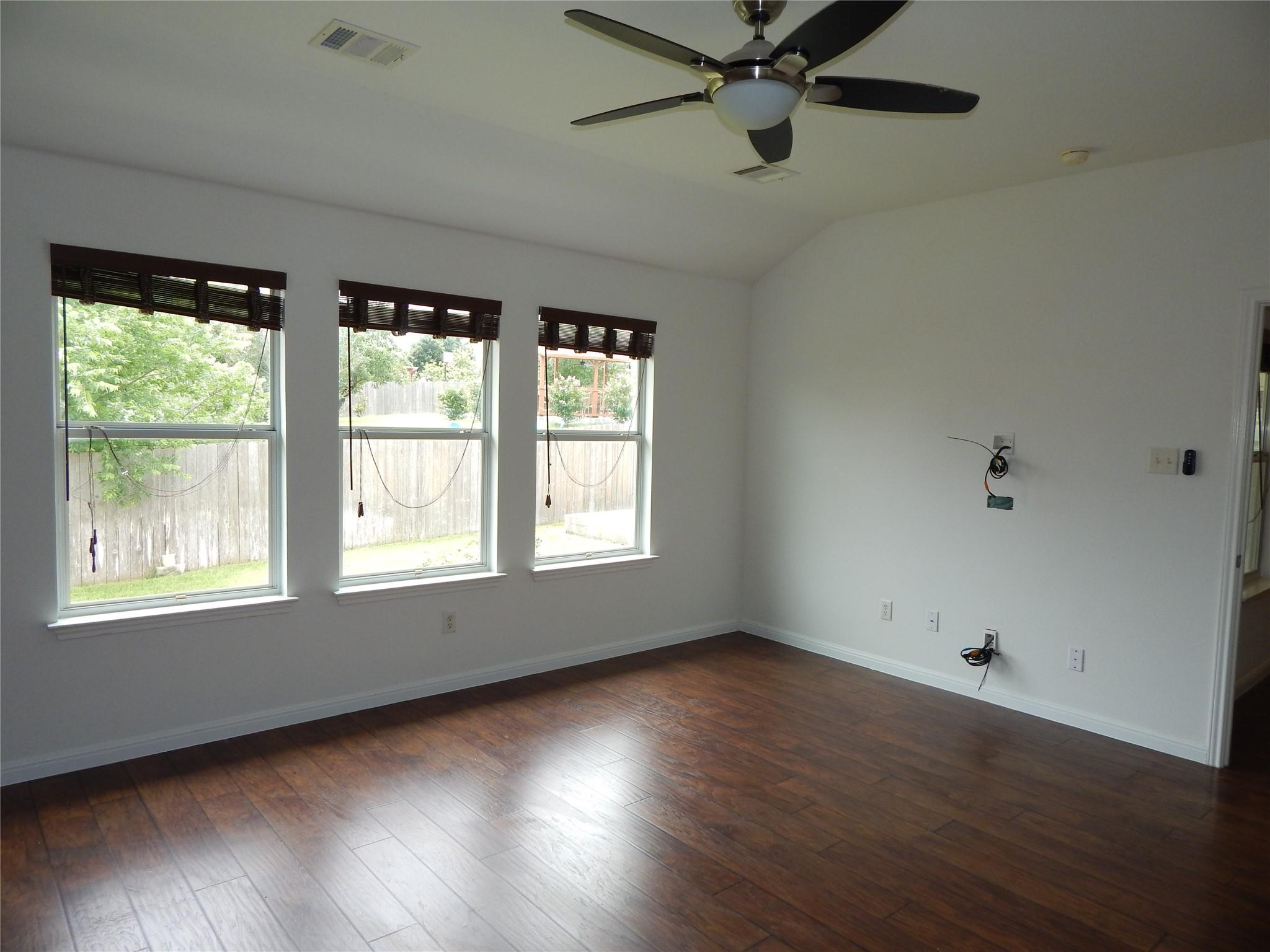 1536 Clary Sage Loop, Round Rock, TX 78665