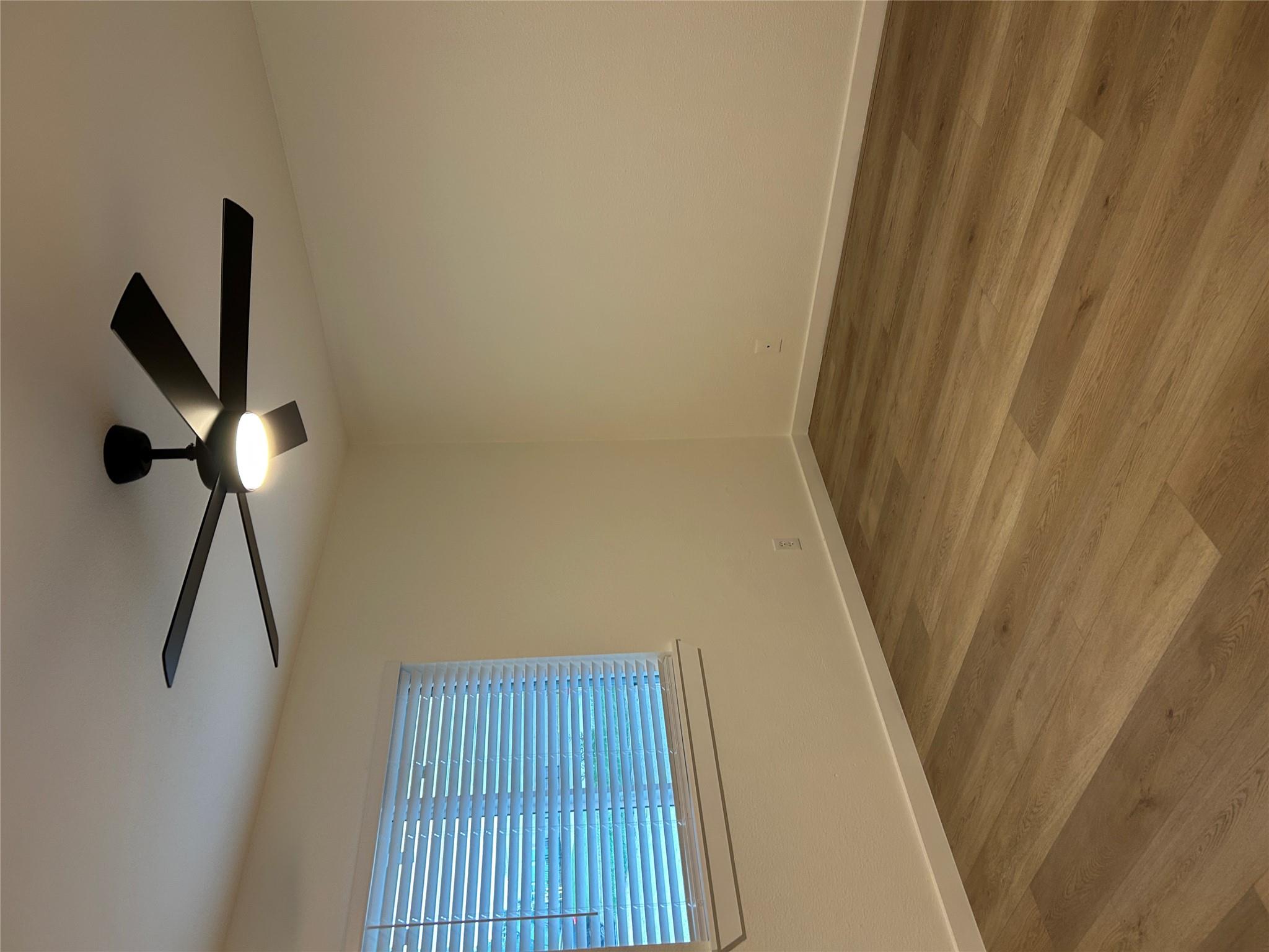 6502 S 1st St # 101, Austin, TX 78745