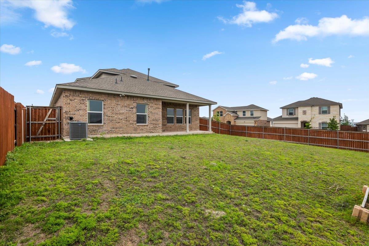 2613 INDIAN CLOVER Trl, Leander, TX 78641