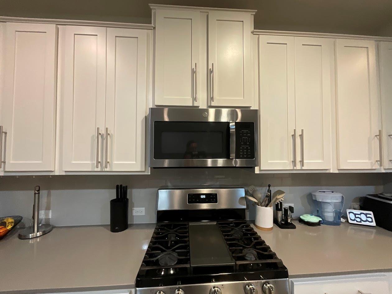 624 Golden Glory Rd, Leander, TX 78641
