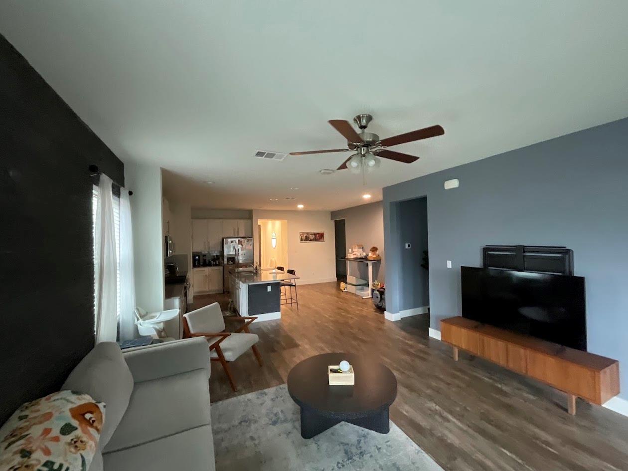 624 Golden Glory Rd, Leander, TX 78641