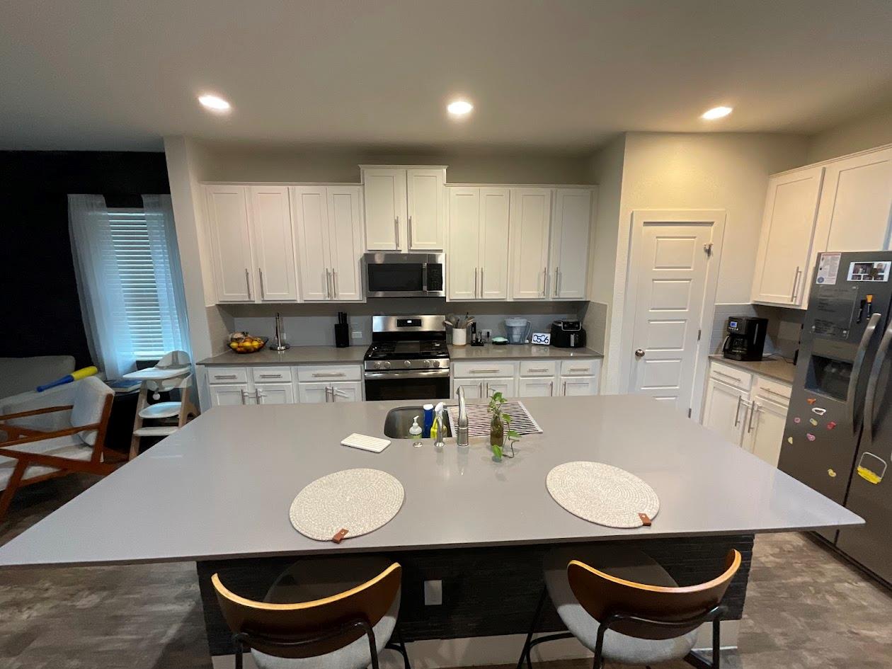 624 Golden Glory Rd, Leander, TX 78641