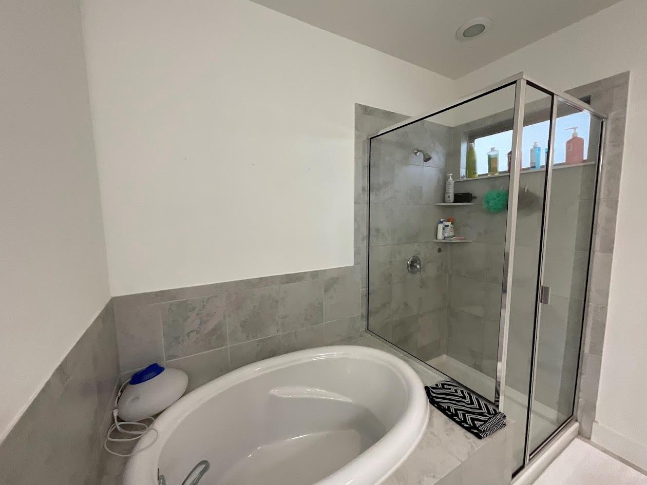 624 Golden Glory Rd, Leander, TX 78641