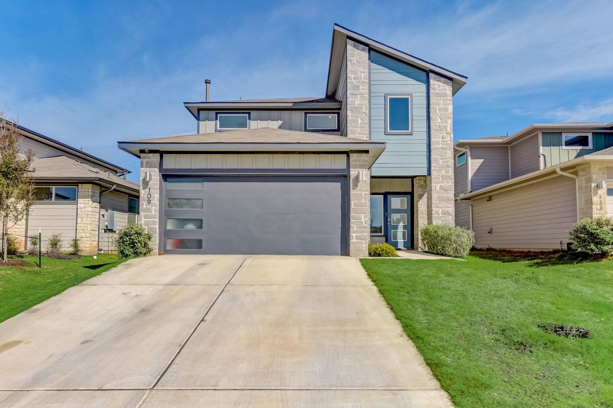 109 Cupreata Ln, Leander, TX 78641