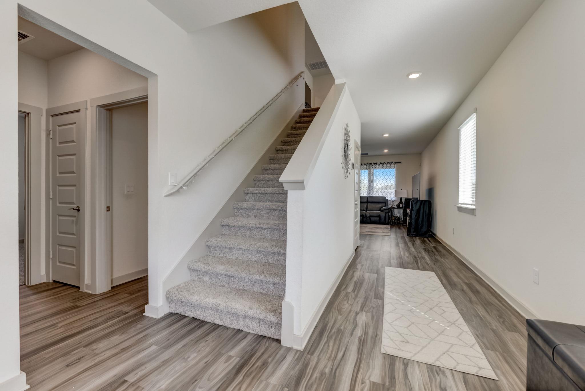 109 Cupreata Ln, Leander, TX 78641