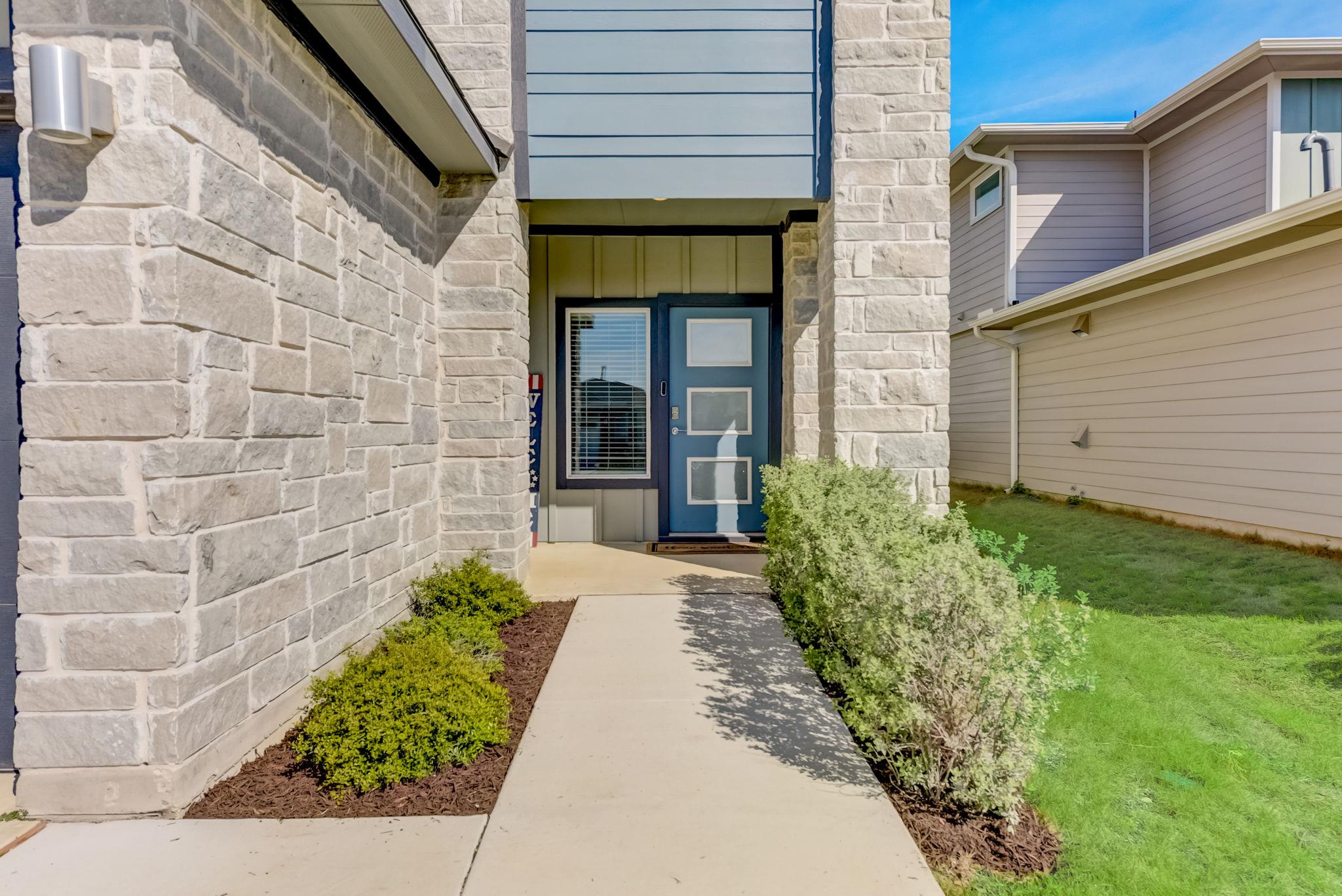 109 Cupreata Ln, Leander, TX 78641