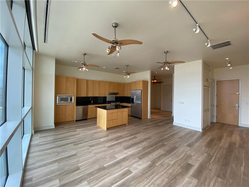 555 E 5th St # 717, Austin, TX 78701