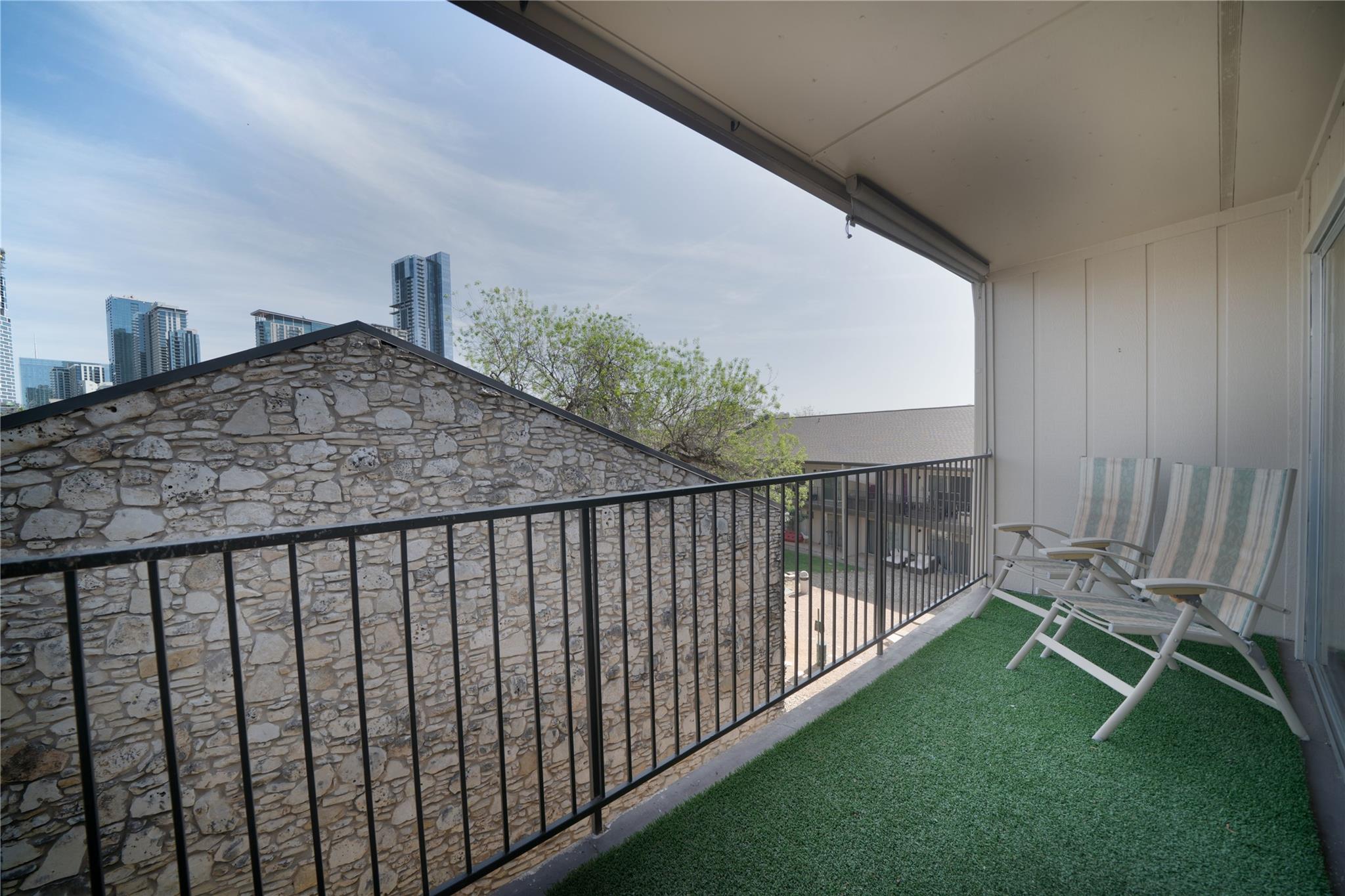 500 E Riverside Dr # 242, Austin, TX 78704