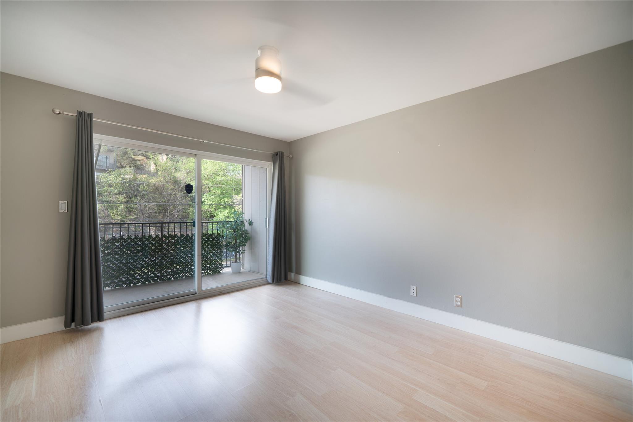 500 E Riverside Dr # 242, Austin, TX 78704