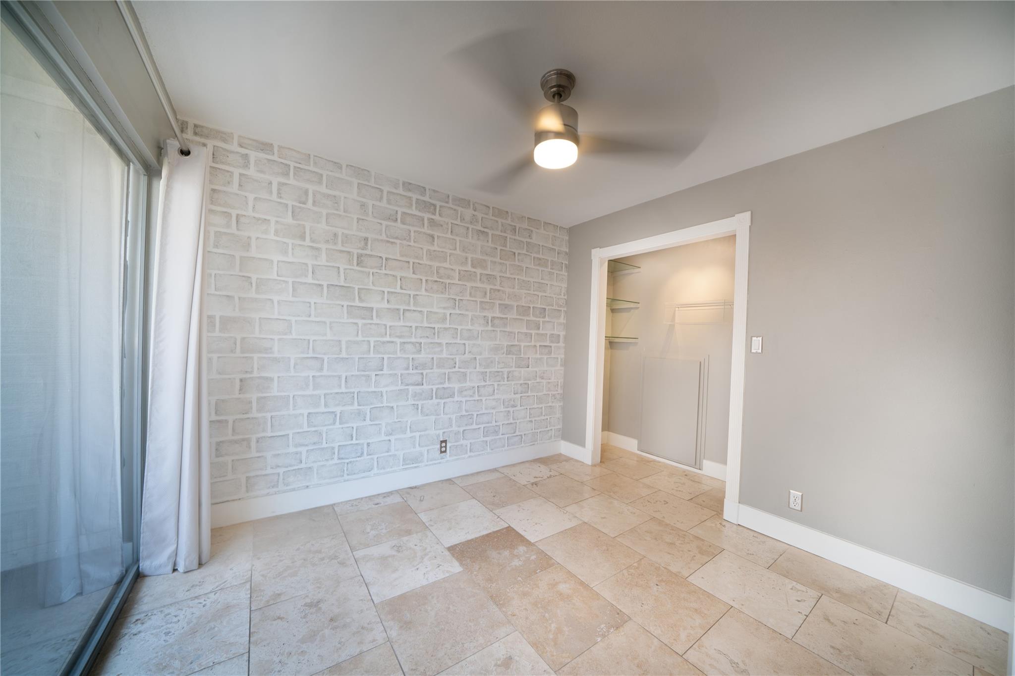 500 E Riverside Dr # 242, Austin, TX 78704