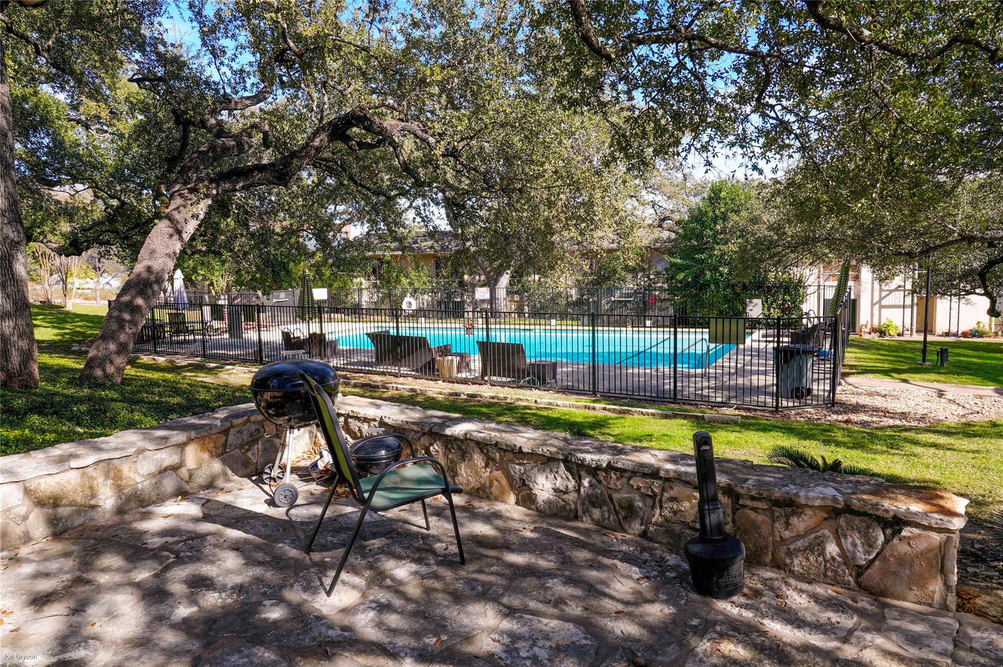 5326 Balcones Dr # D, Austin, TX 78731