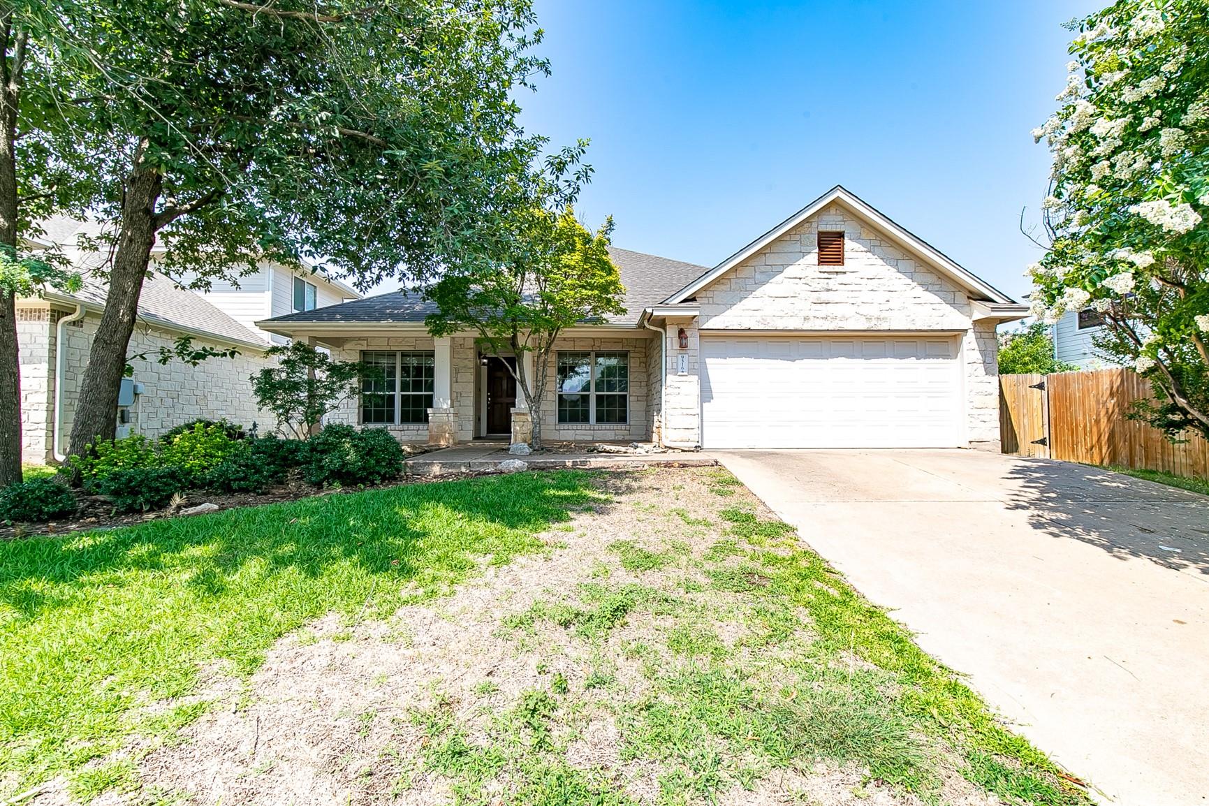 9516 Pasatiempo Dr, Austin, TX 78717