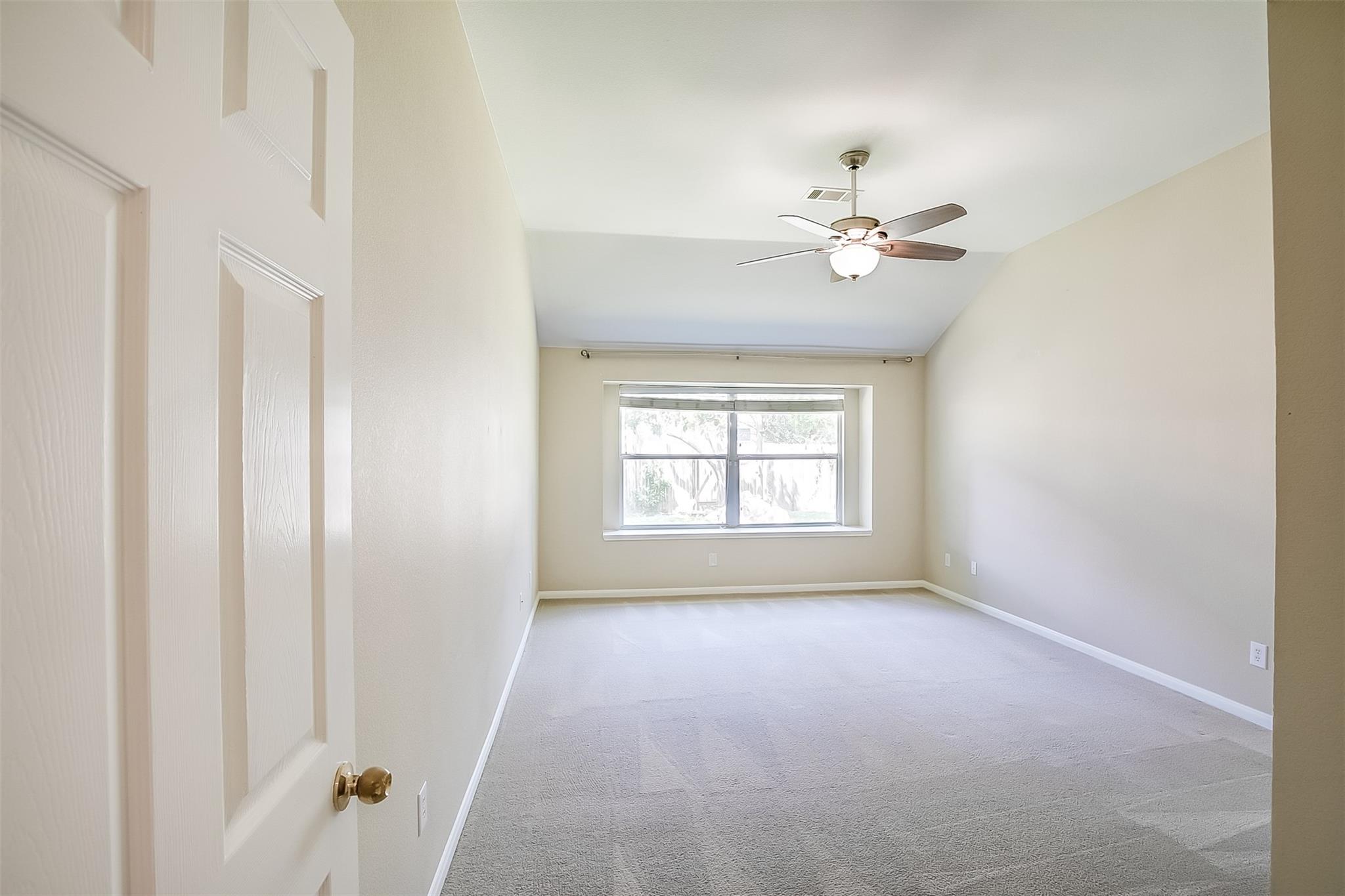 9516 Pasatiempo Dr, Austin, TX 78717