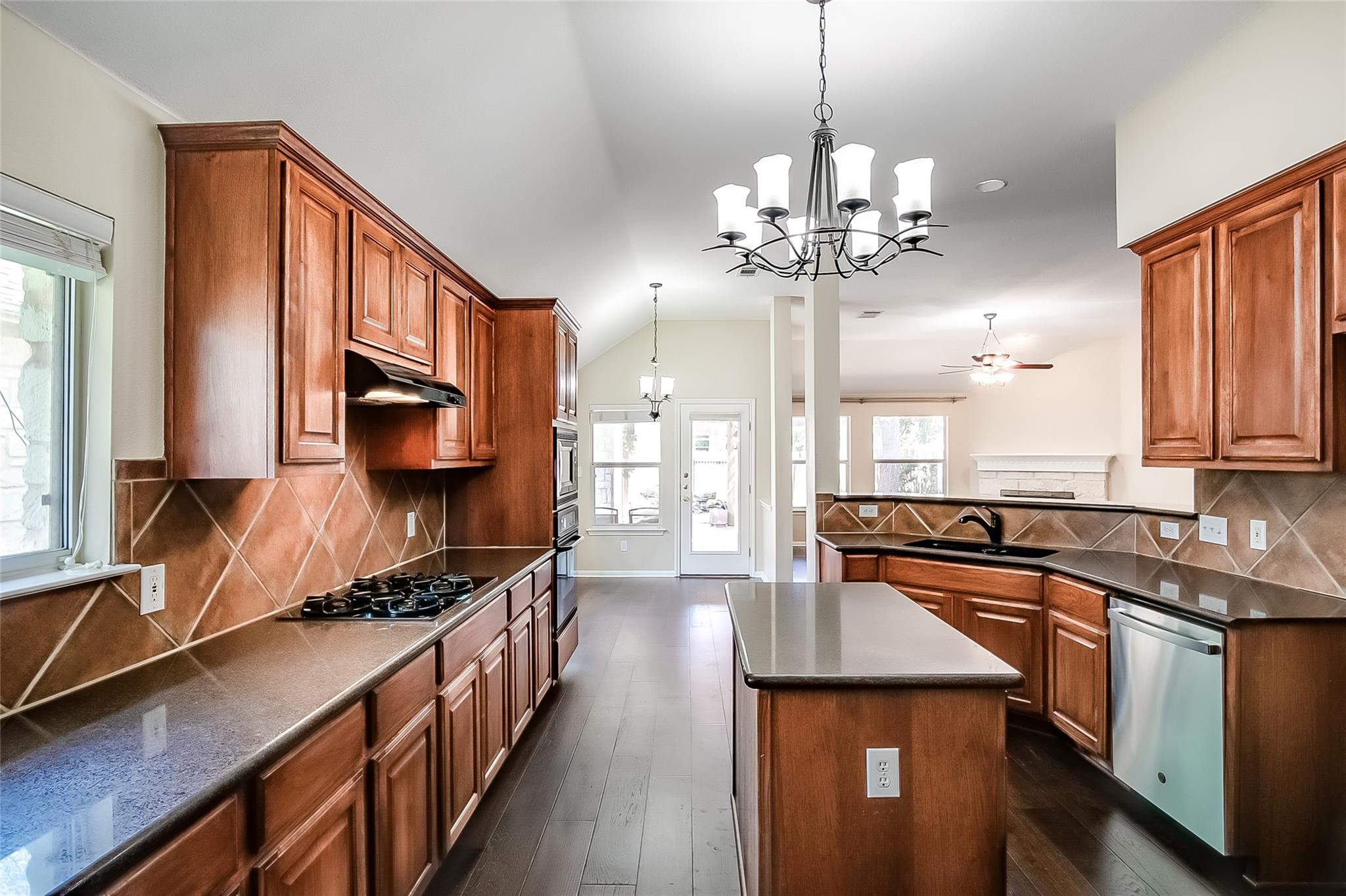 9516 Pasatiempo Dr, Austin, TX 78717