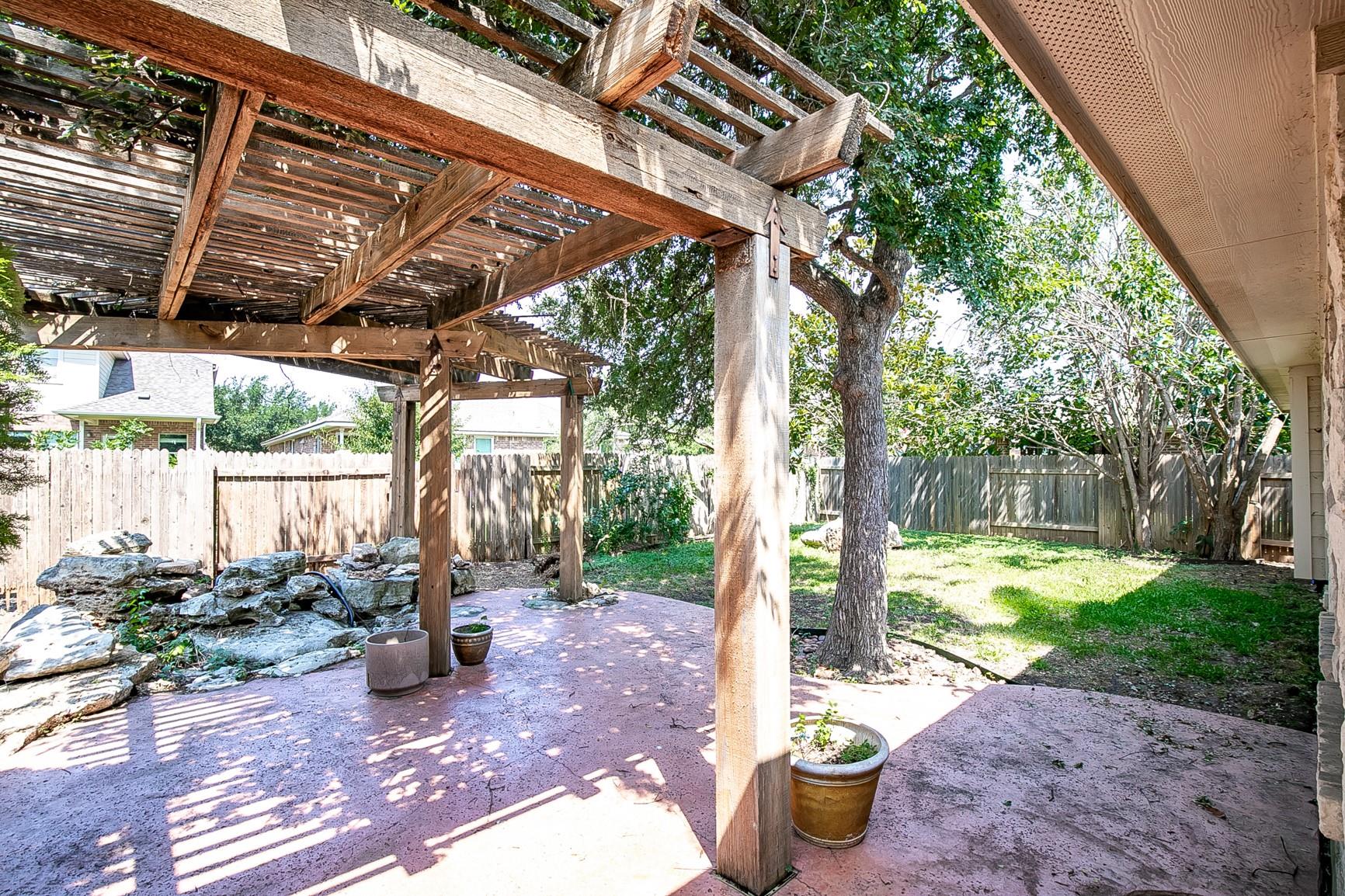 9516 Pasatiempo Dr, Austin, TX 78717