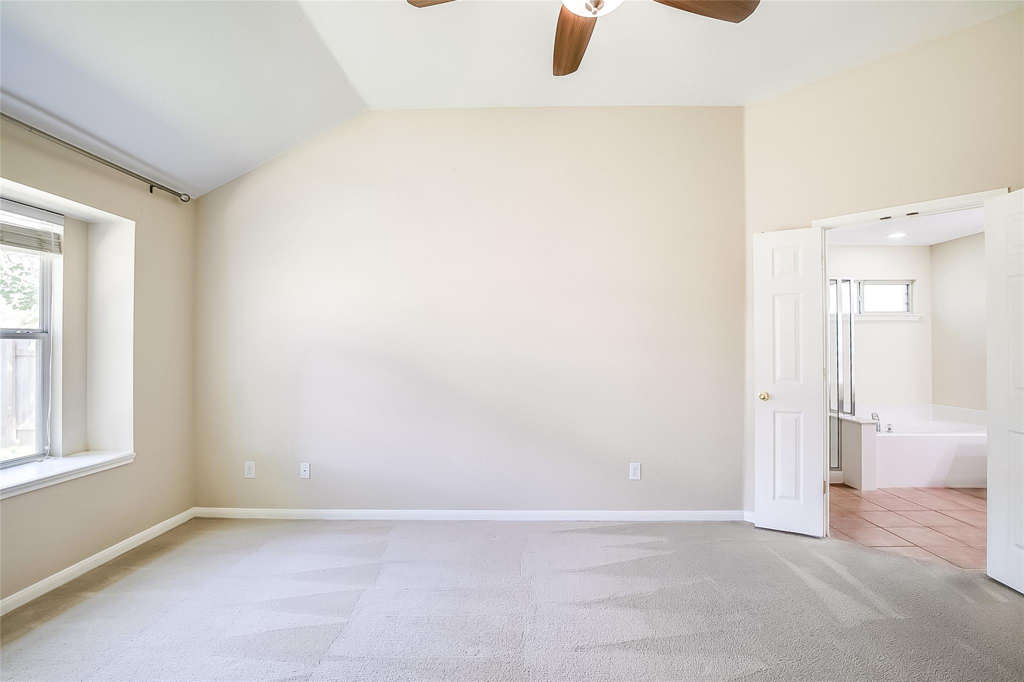 9516 Pasatiempo Dr, Austin, TX 78717