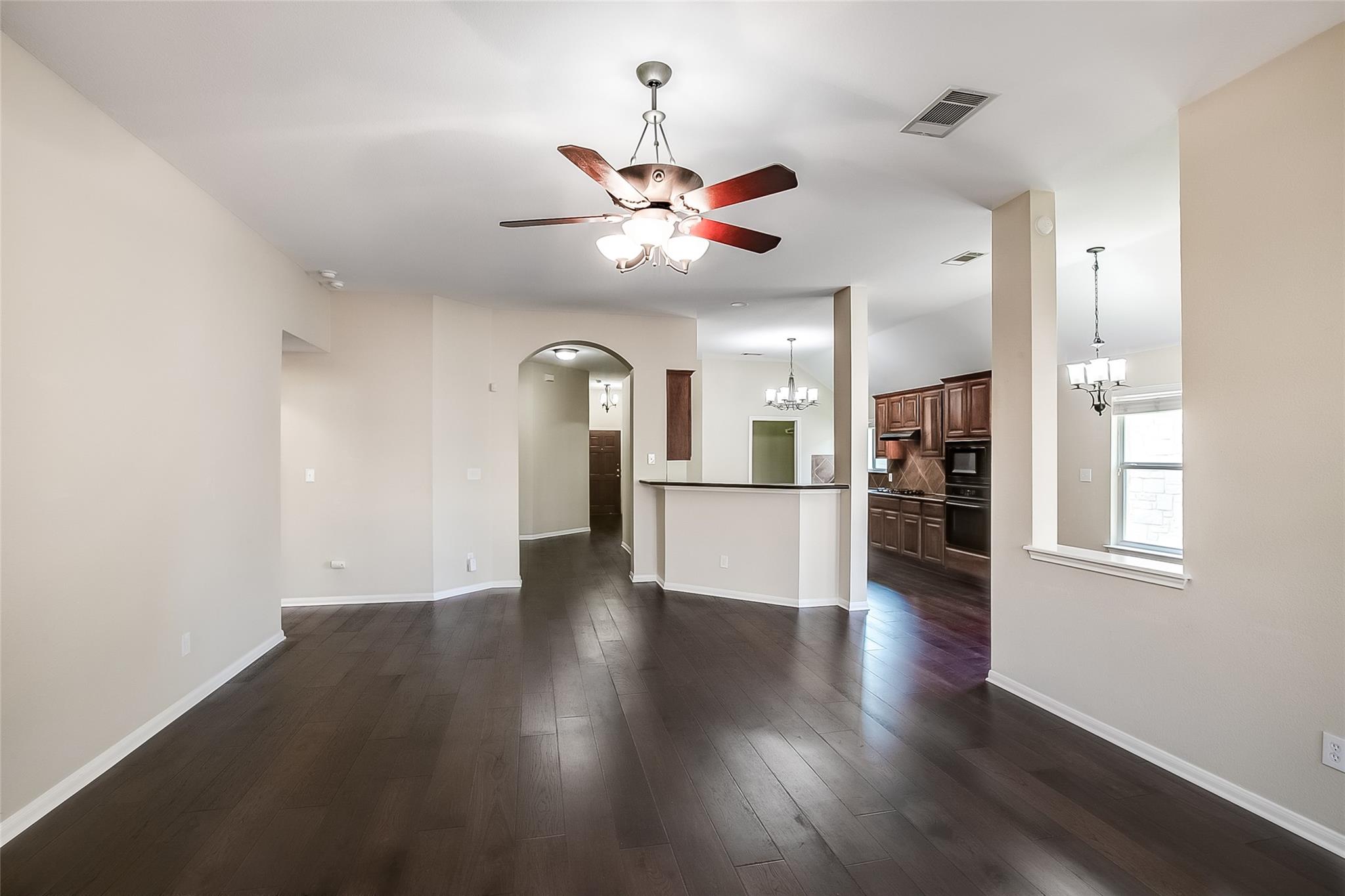 9516 Pasatiempo Dr, Austin, TX 78717