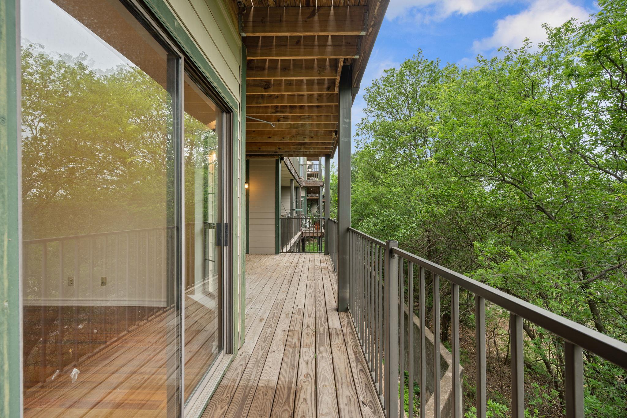 1741 Spyglass Dr # 1-127, Austin, TX 78746
