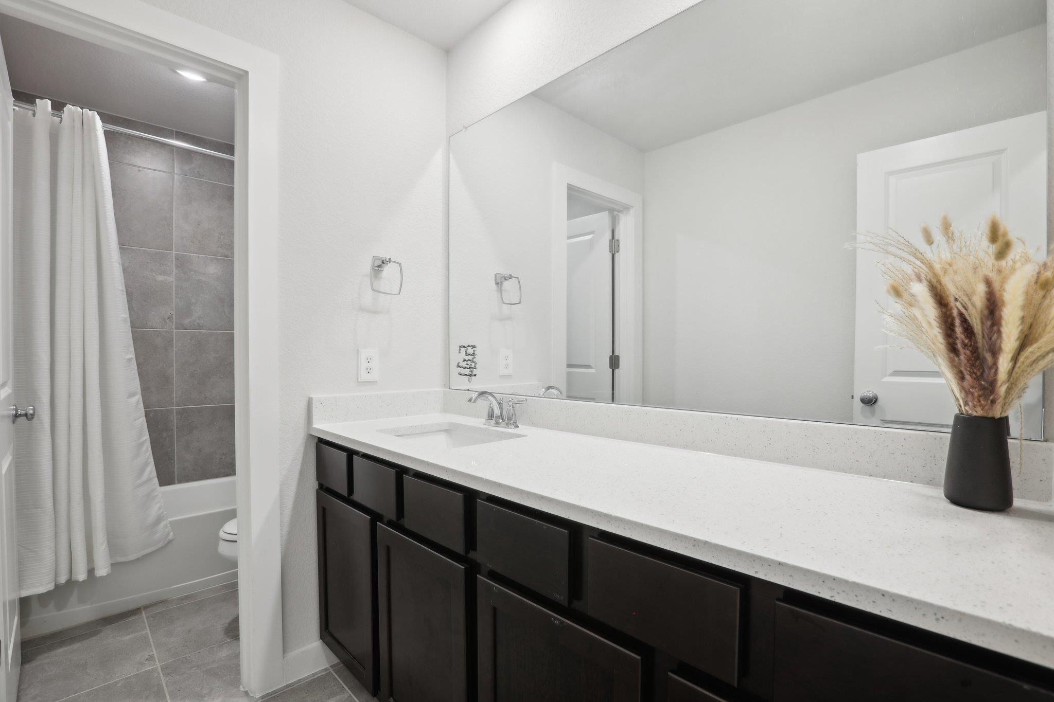 8119 Purple Aster Pass, Lago Vista, TX 78645