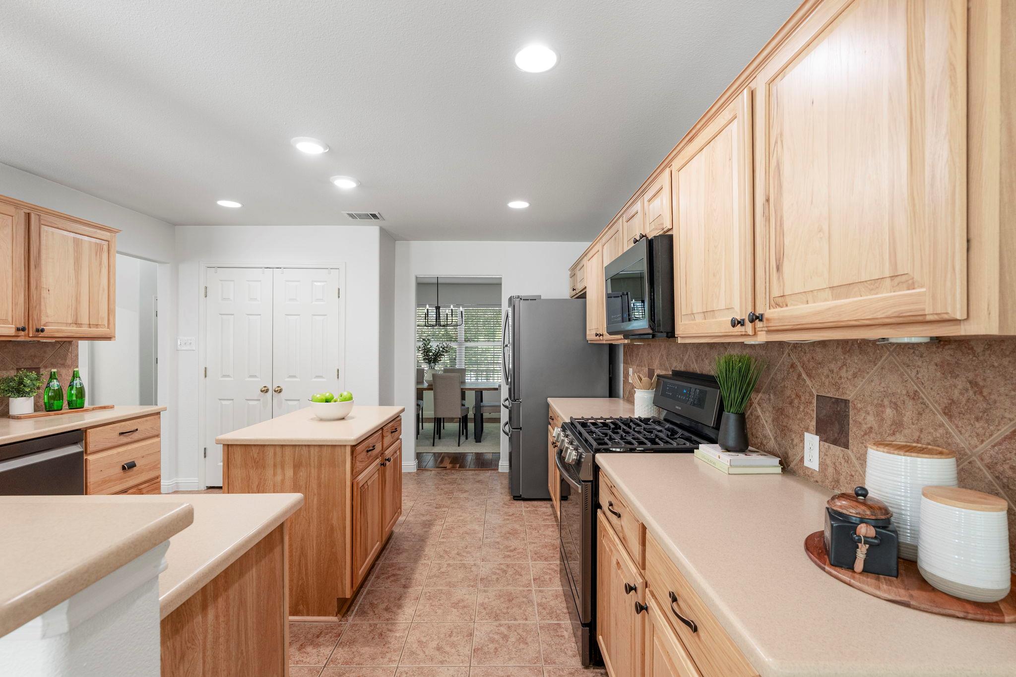 301 Muscovy Ln, Cedar Park, TX 78613