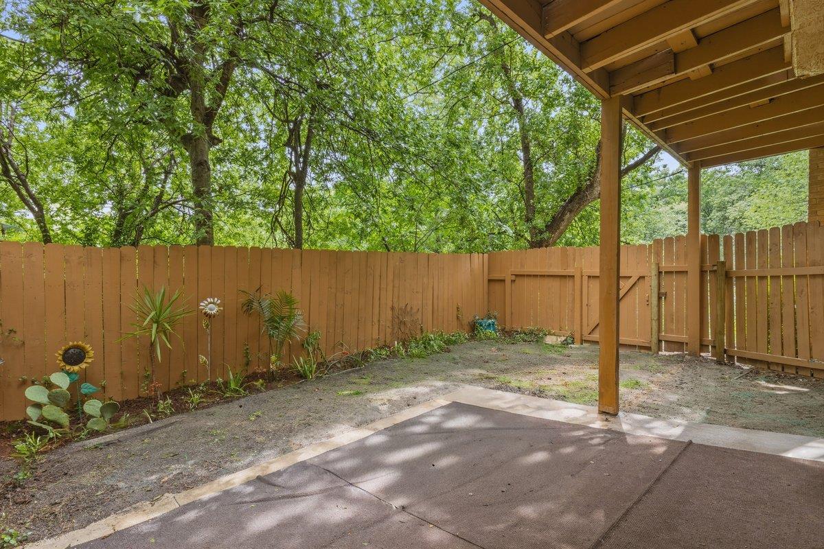 6405 Chimney Creek Cir # B, Austin, TX 78723