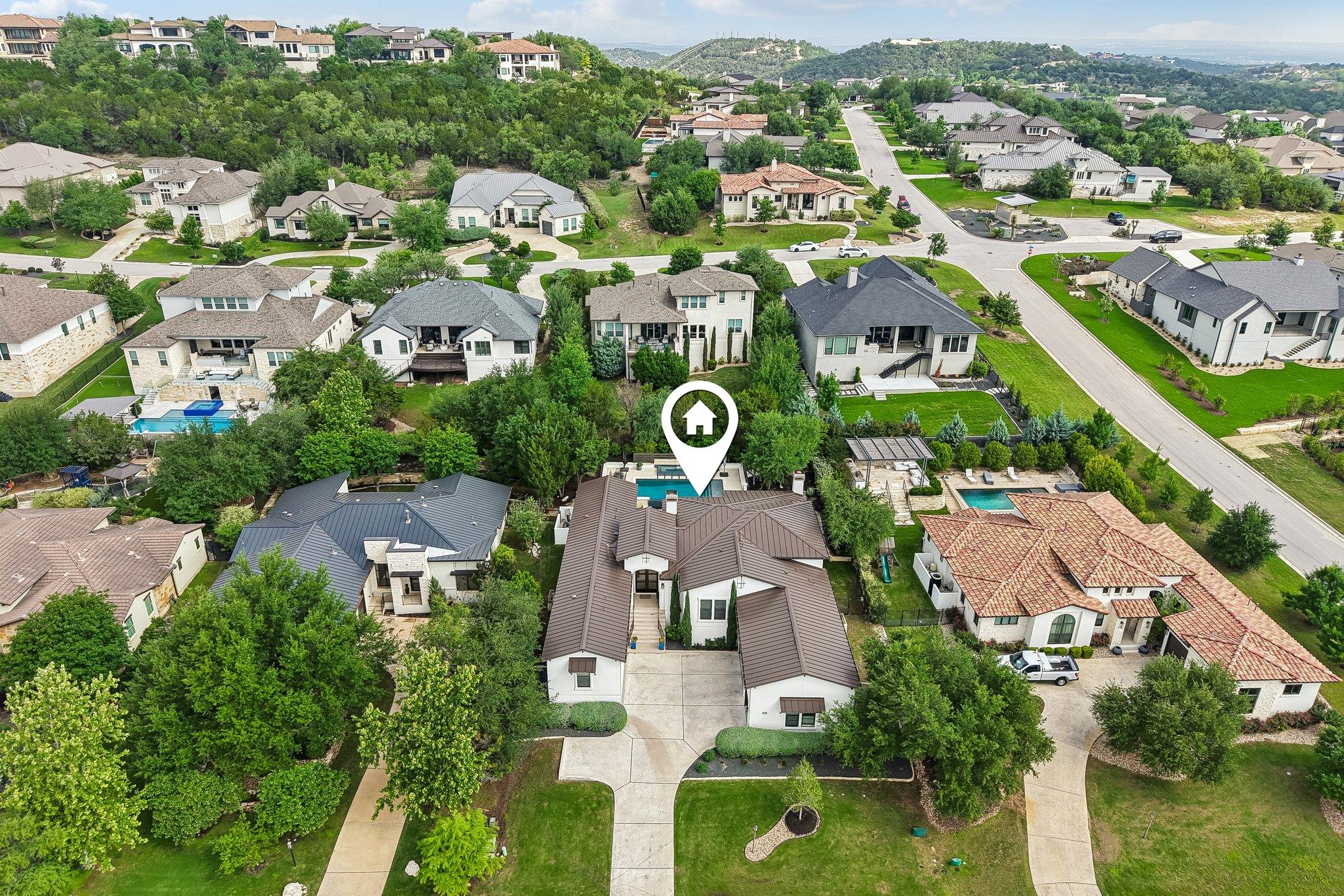 323 Ringtail Stream Dr, Austin, TX 78738