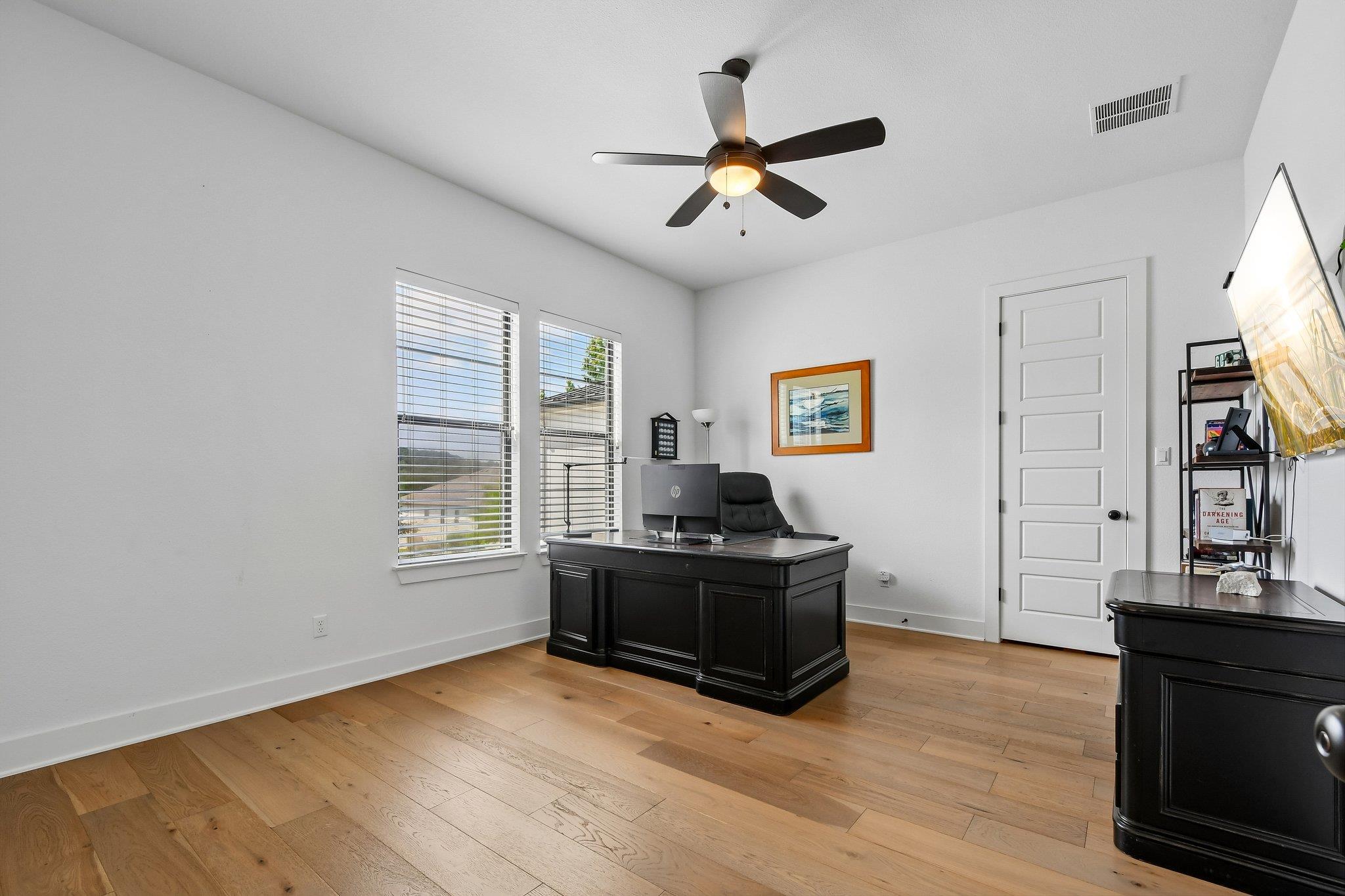323 Ringtail Stream Dr, Austin, TX 78738