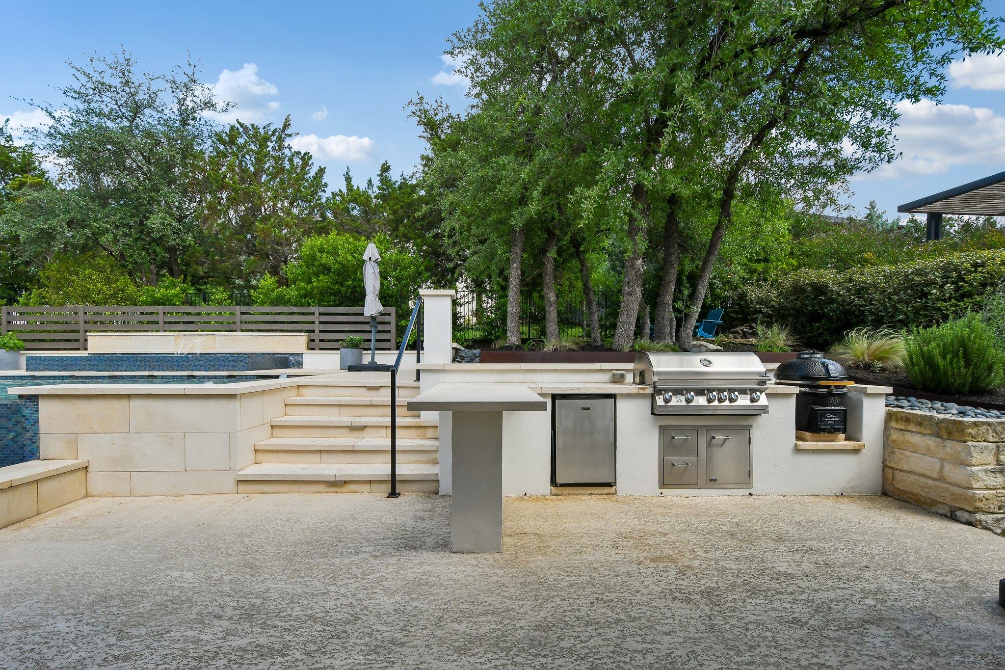 323 Ringtail Stream Dr, Austin, TX 78738