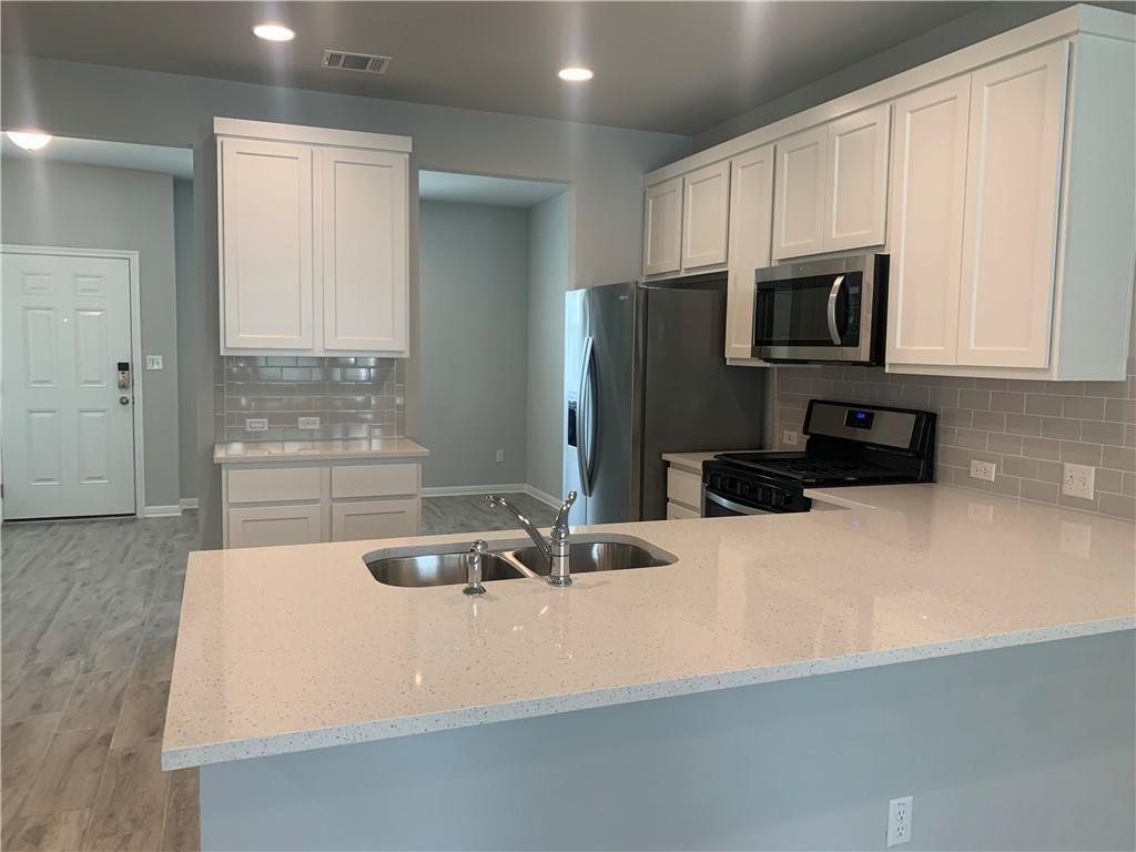2008 Arendale Dr, Leander, TX 78641