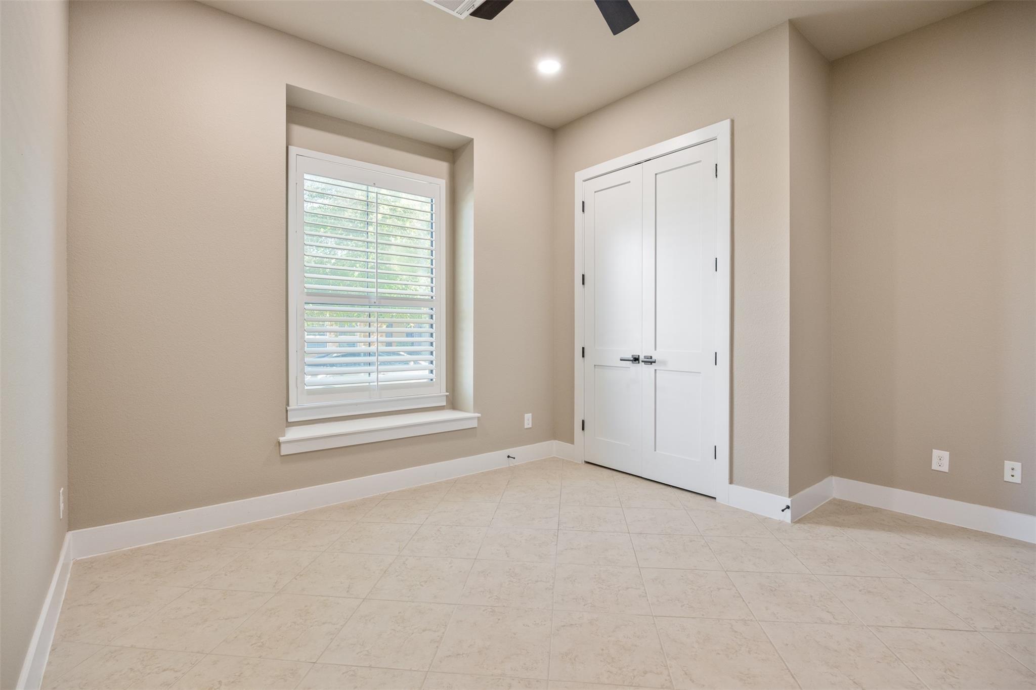 404 Jeffrey David Ln E, Austin, TX 78717