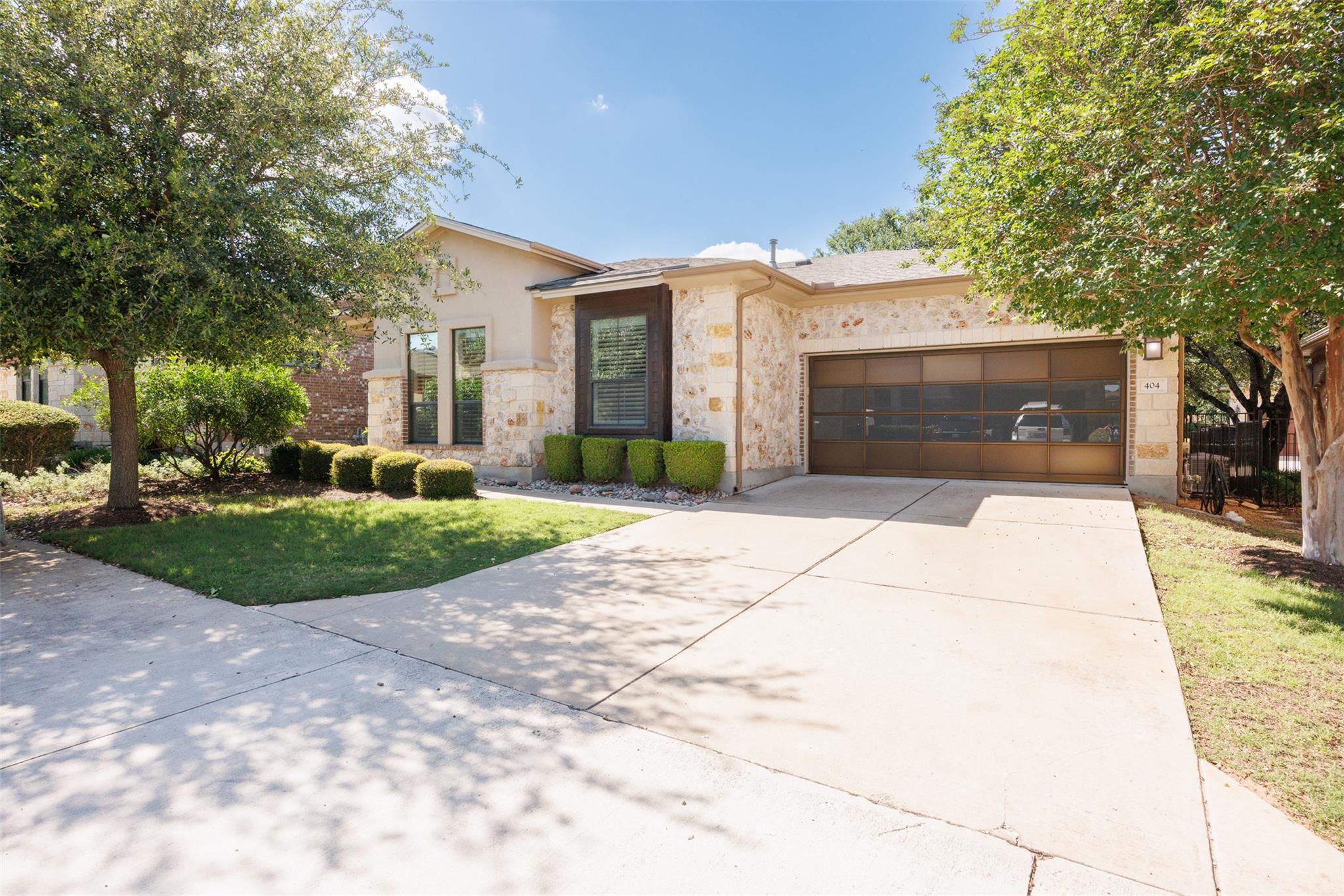 404 Jeffrey David Ln E, Austin, TX 78717
