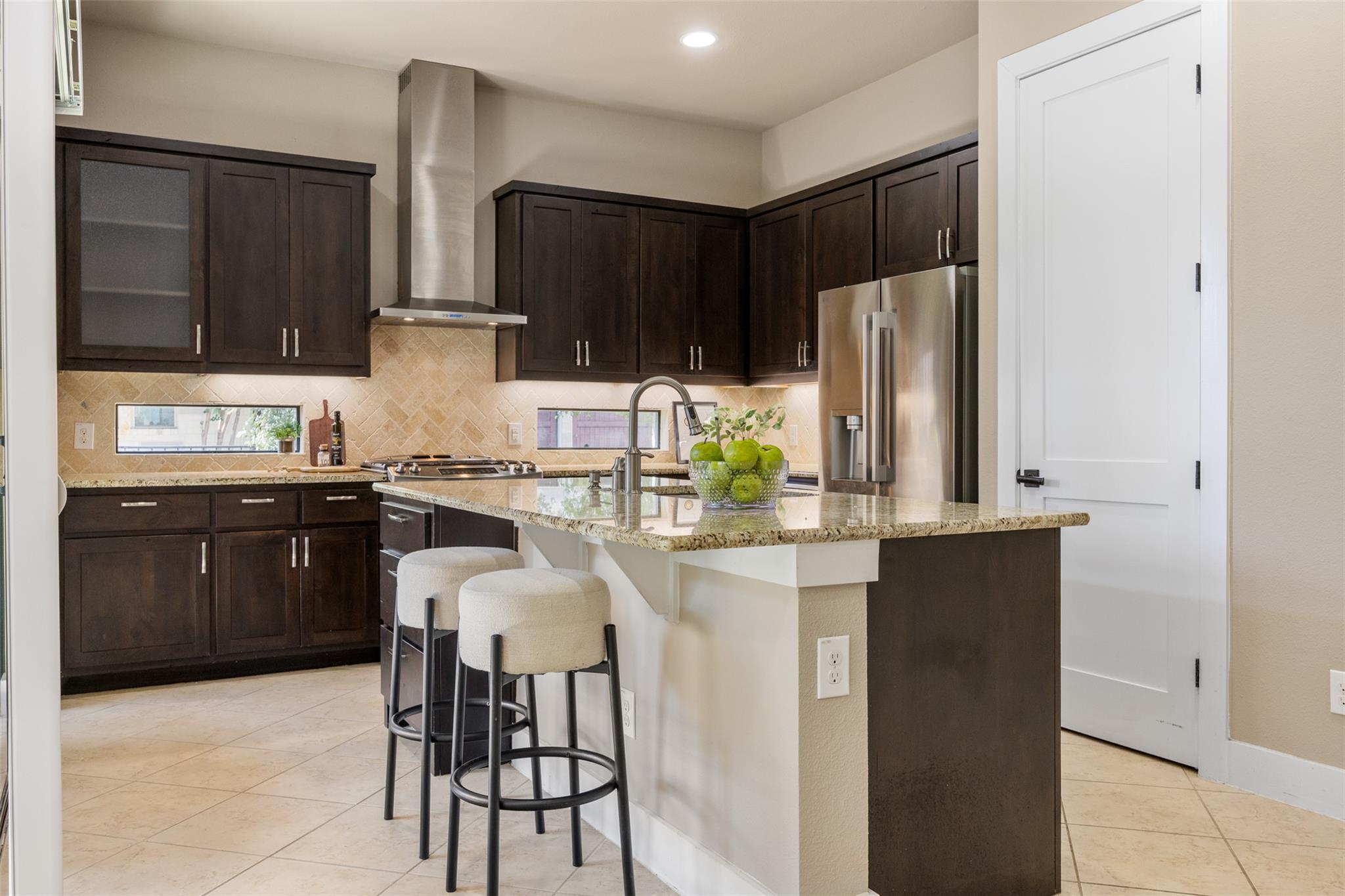404 Jeffrey David Ln E, Austin, TX 78717
