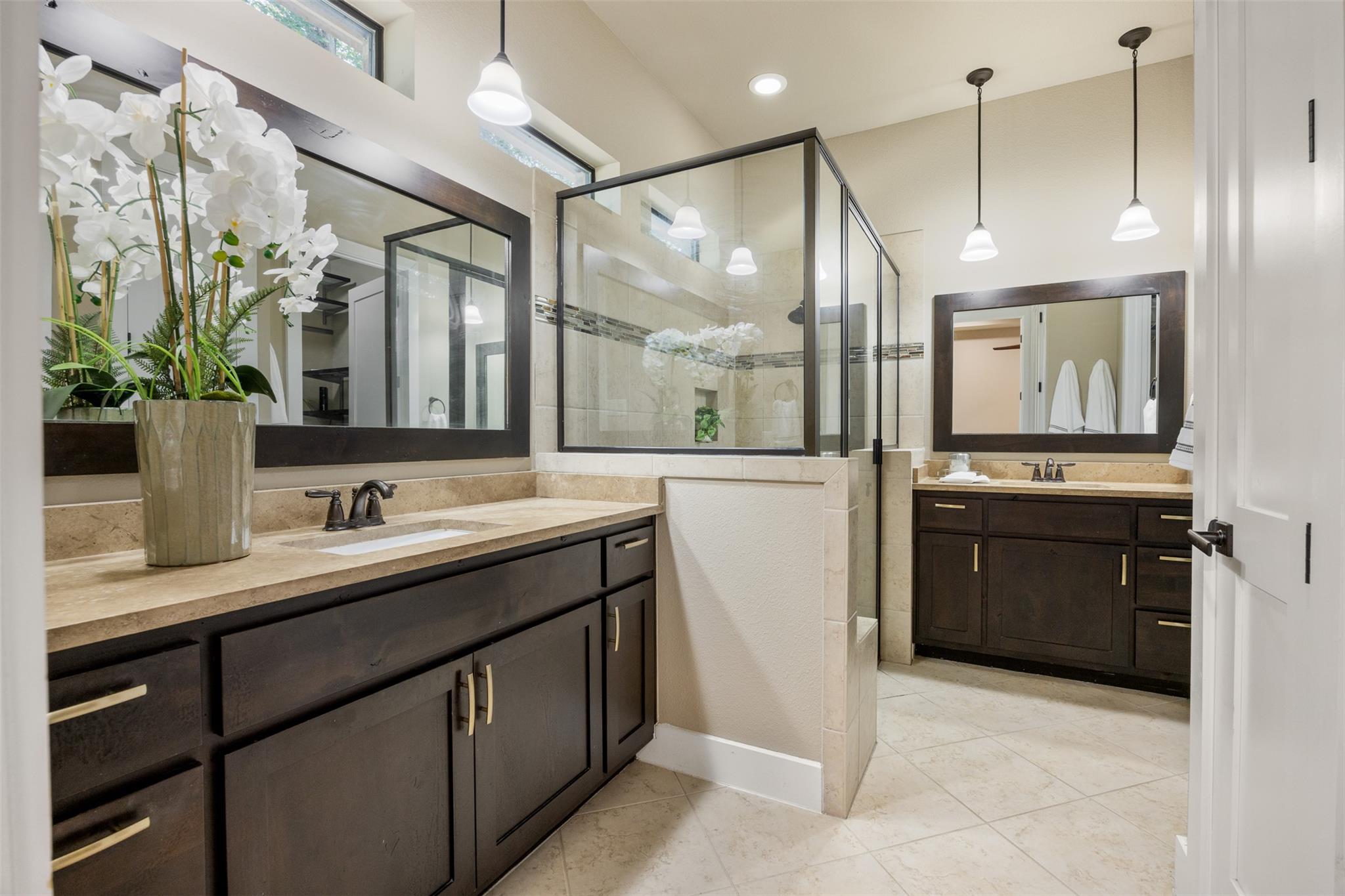 404 Jeffrey David Ln E, Austin, TX 78717